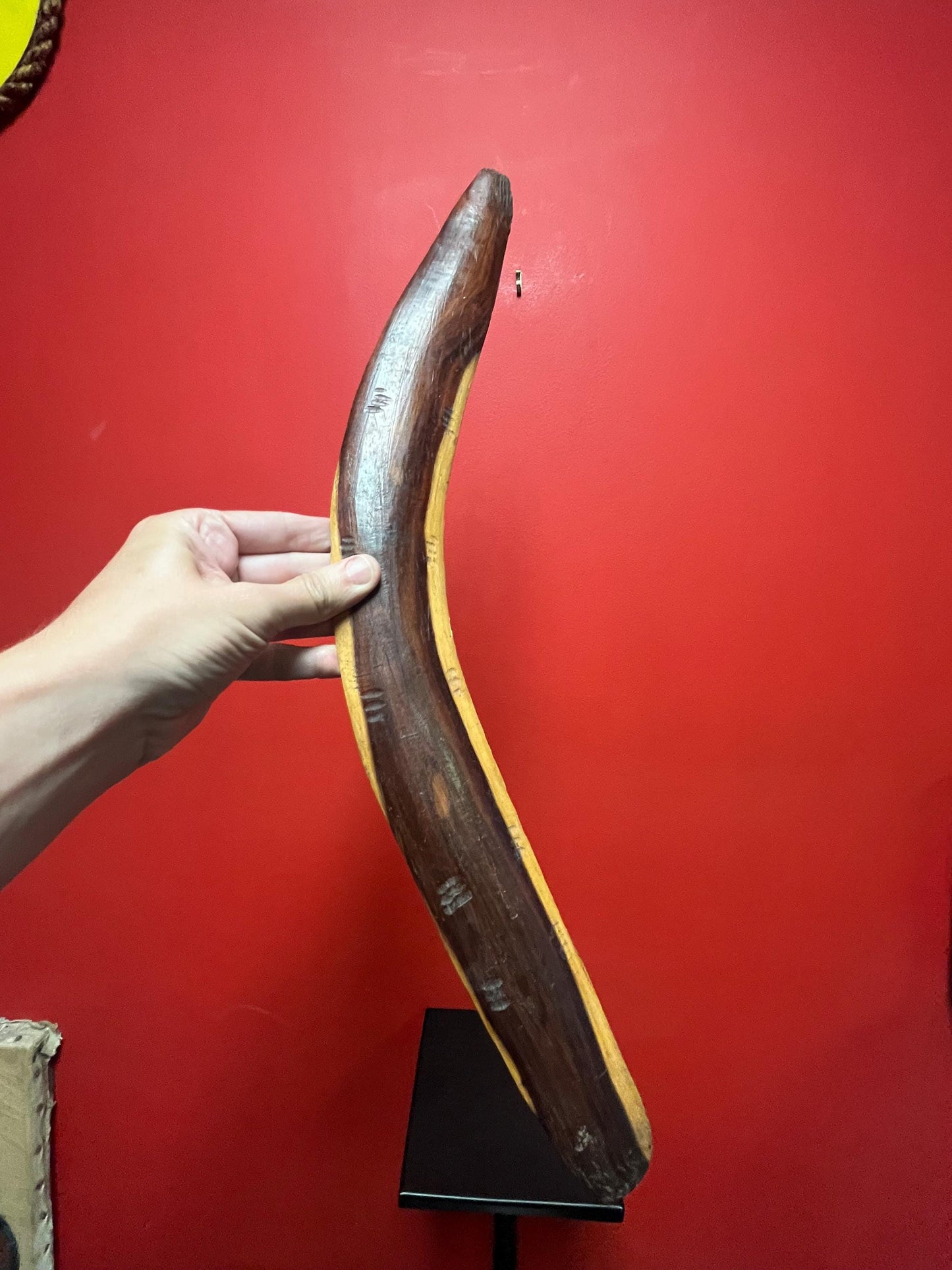 23 inch long vintage Australian authentic boomerang - great style and patina wow