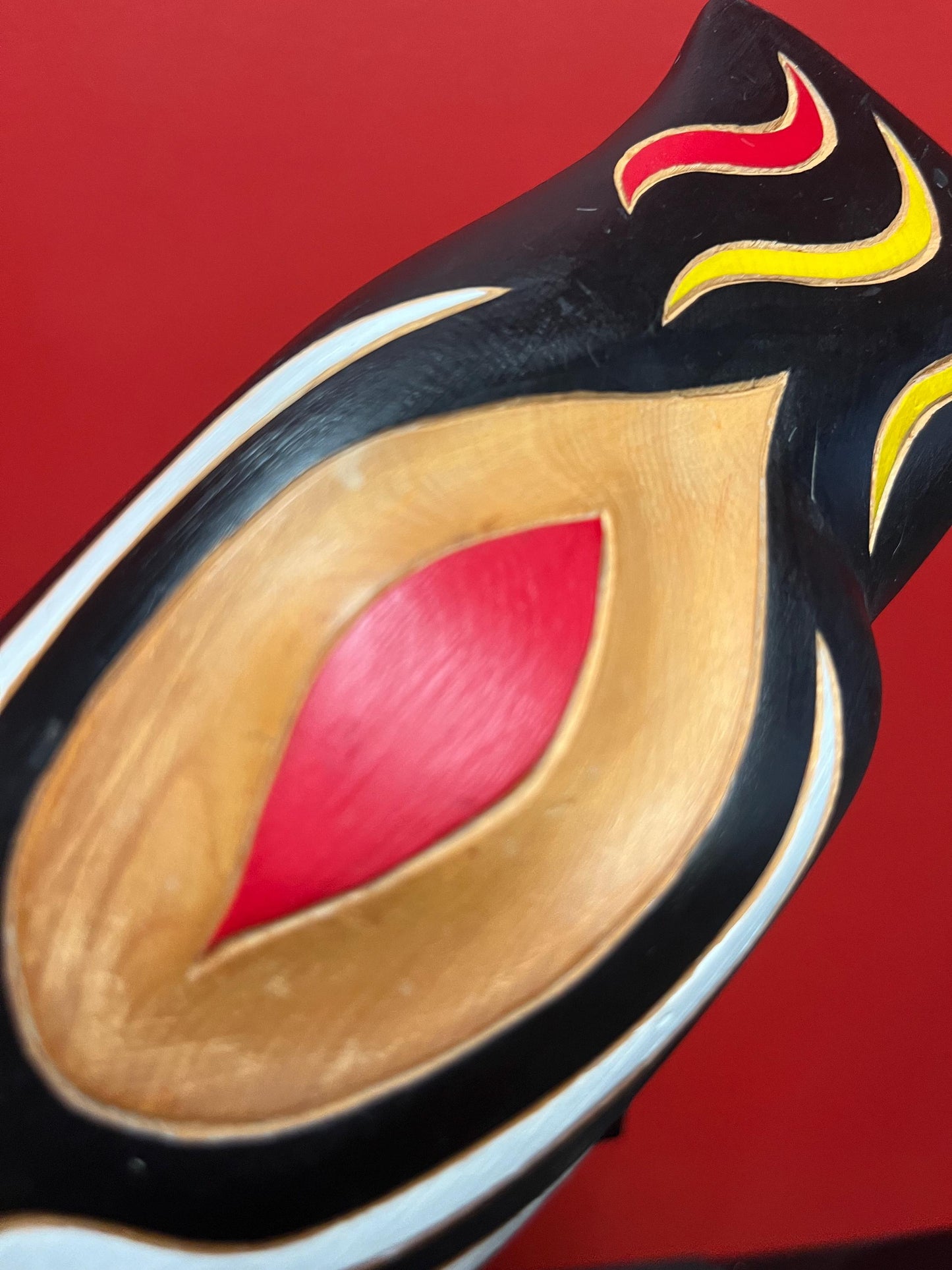 Fabulous 11 x 4 high signed indigenous first nations Pacific northwest coast  rattle  amazing detail and great sound  one of a kind