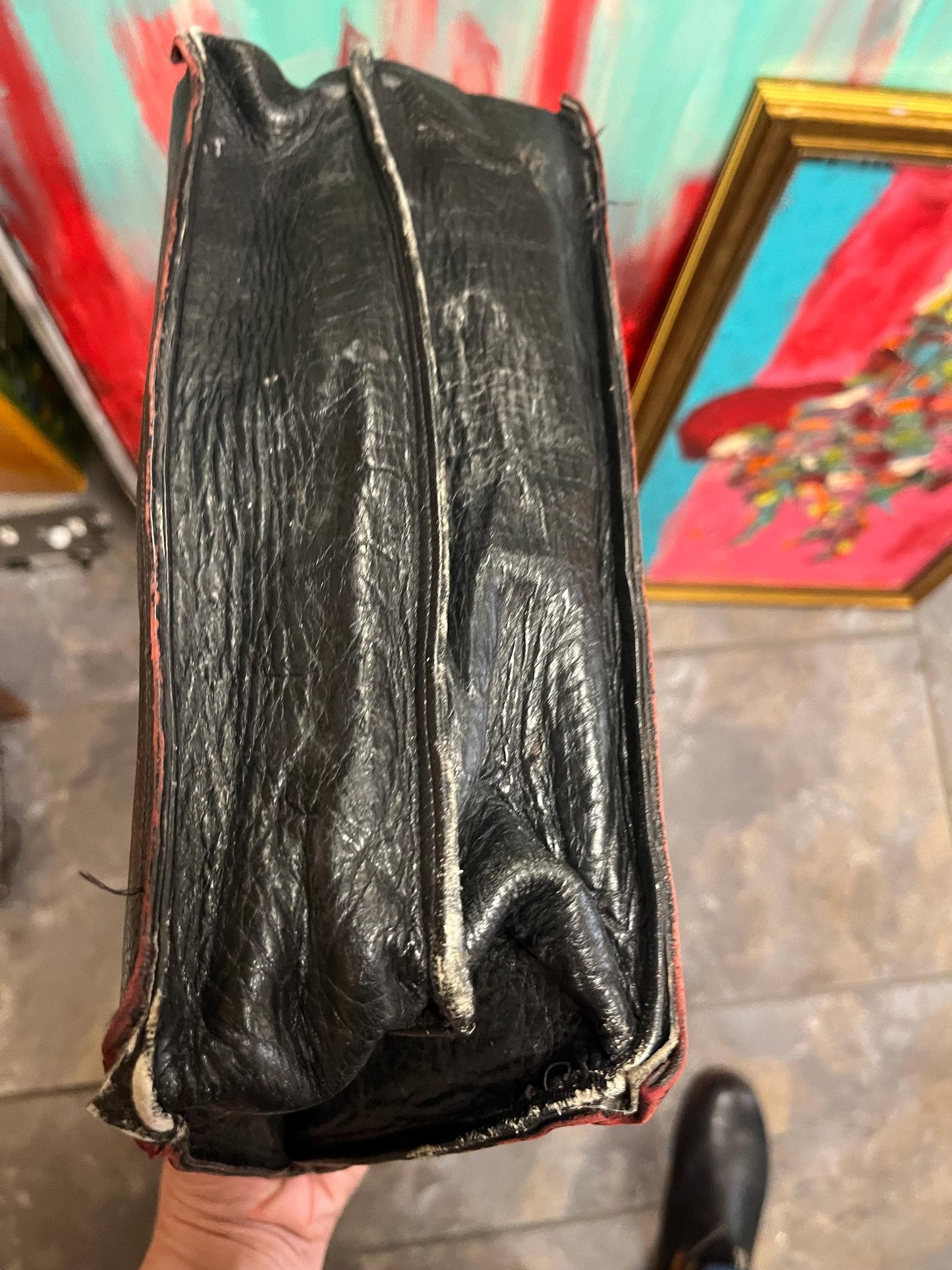 17 x 12 x 3 thick fabulous vintage cowhide and leather handbag with butterfly latch great condition for age great to use or gift wow