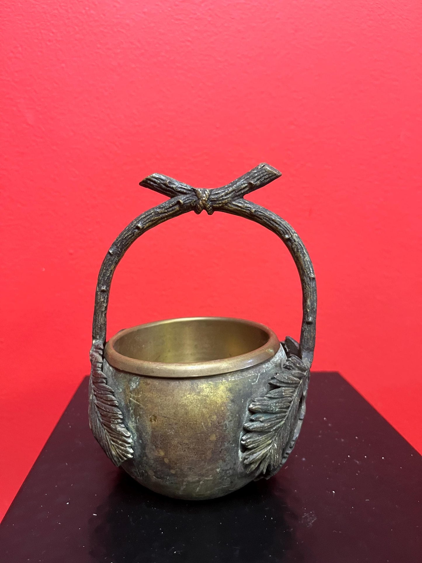 Fabulous Japanese bronze and brass 6 inch handled plant pot original insert stunning patina really beautiful antique bronze piece