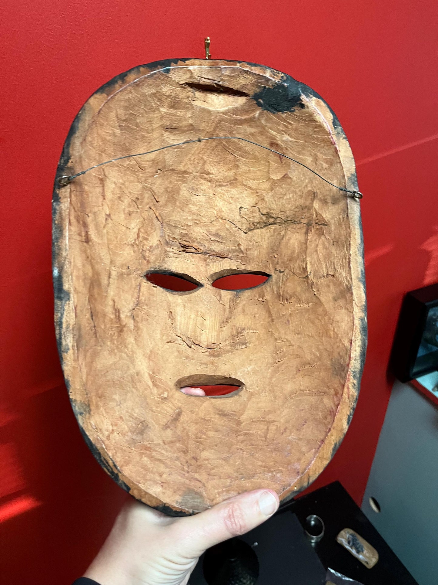 16 x 10 inch wide African mask nicely done good value