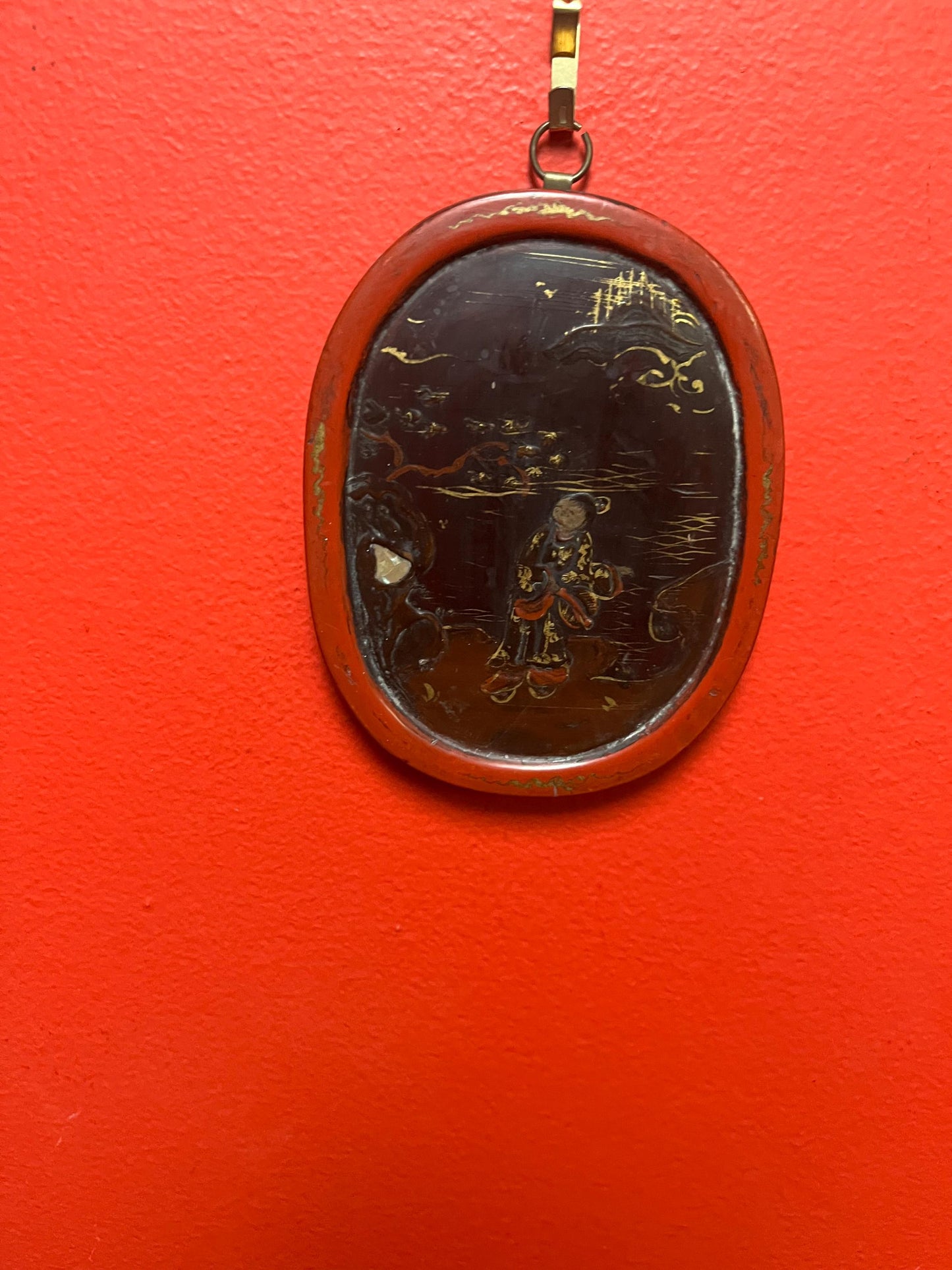 Wonderful 5 x 4 Chinese lacquer framed picture with abalone shell   wonderful detail and great gift ready to hang