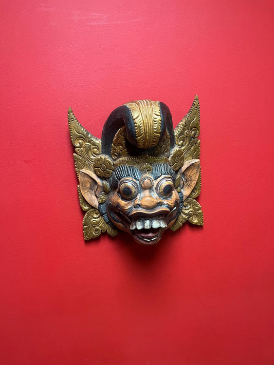 Large south Asian wooden mask in great condition  older piece and 13 x 13“  - wonderful patina