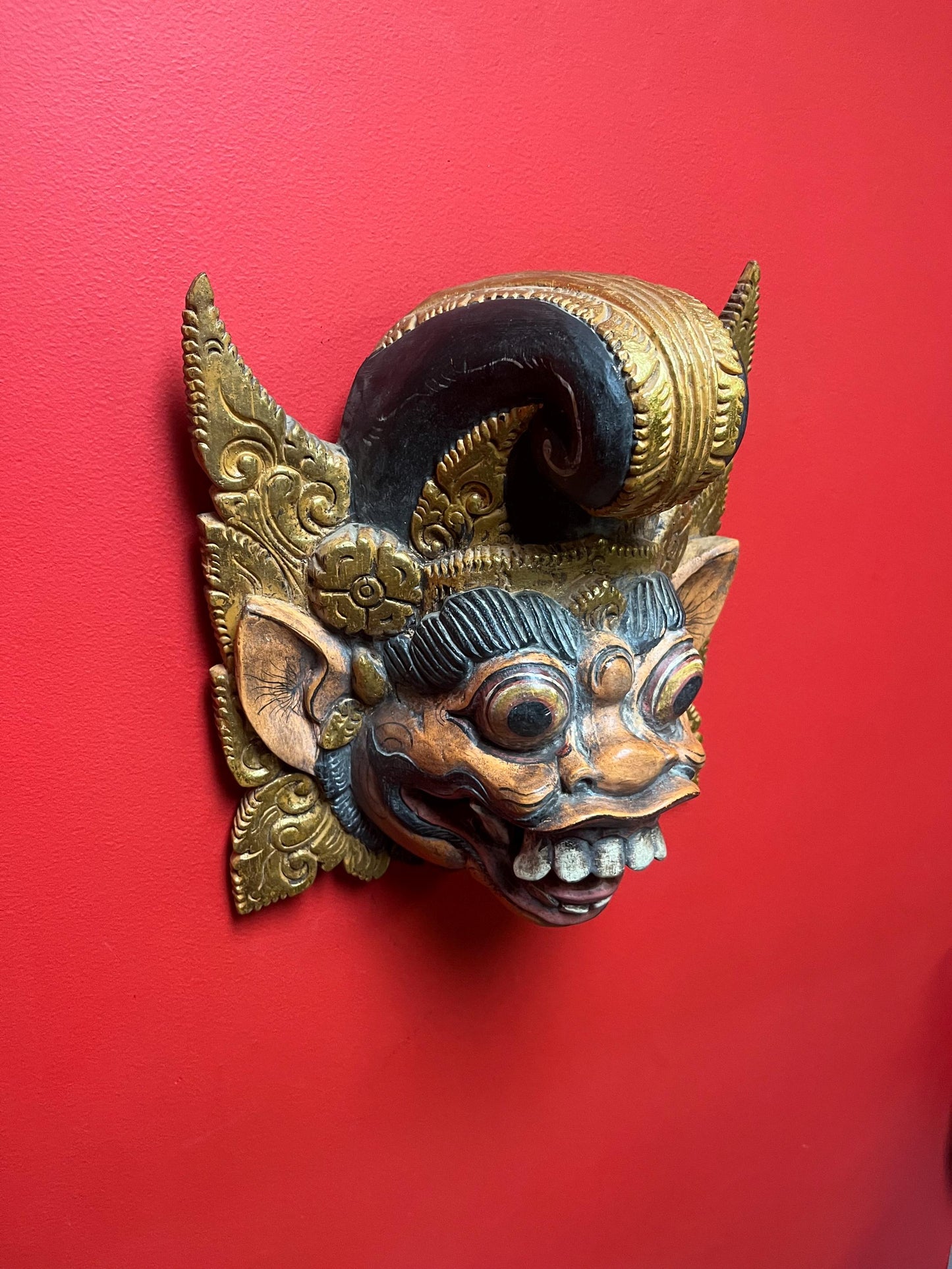 Large south Asian wooden mask in great condition  older piece and 13 x 13“  - wonderful patina