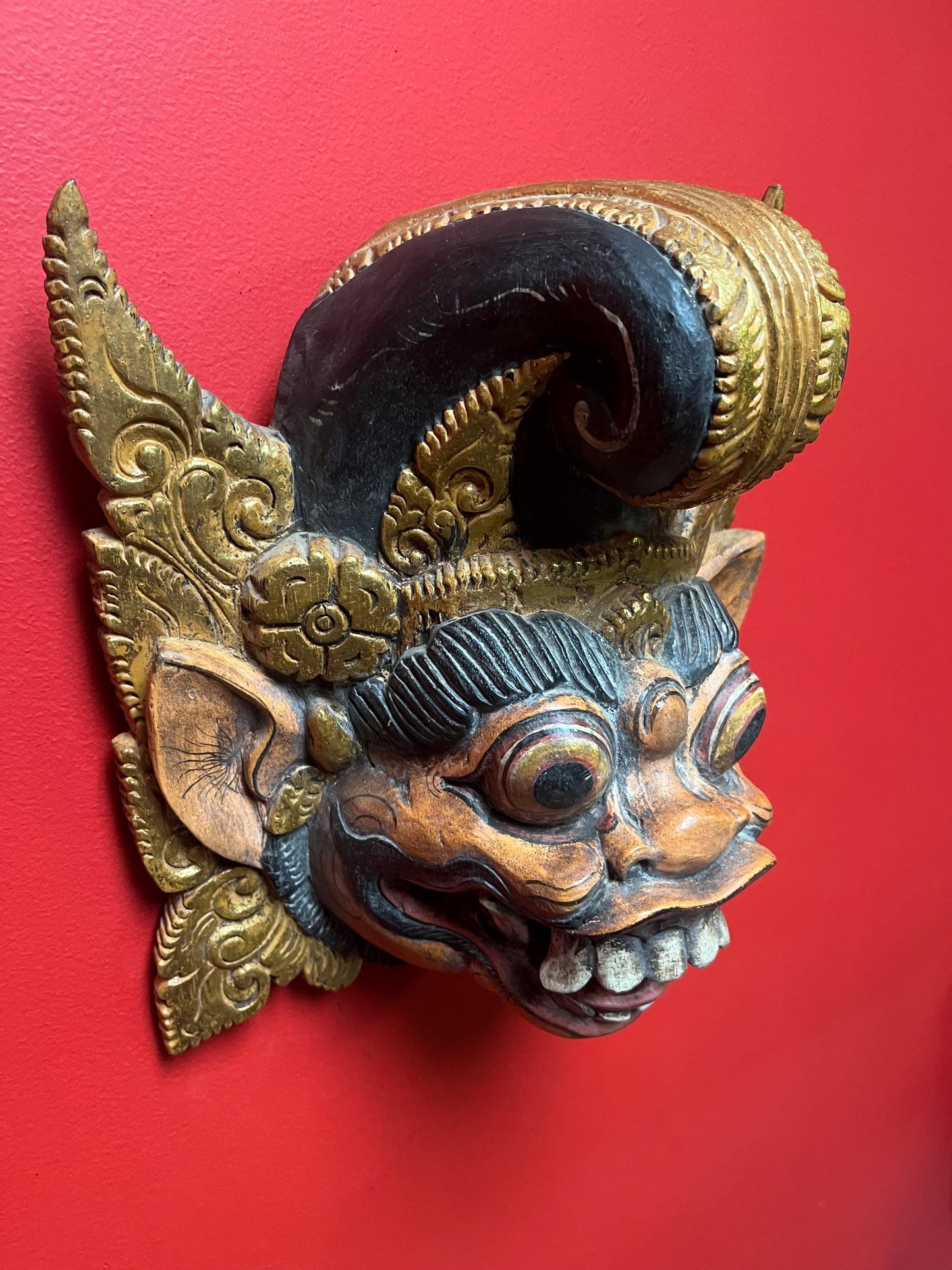 Large south Asian wooden mask in great condition  older piece and 13 x 13“  - wonderful patina