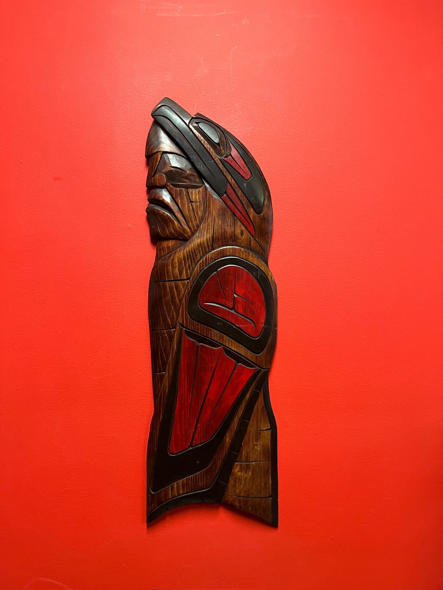 Stunning 31 x 10 indigenous first nations, Pacific Northwest Coast Richard Charlie cedar plaque - chief Eagle transformation - wow