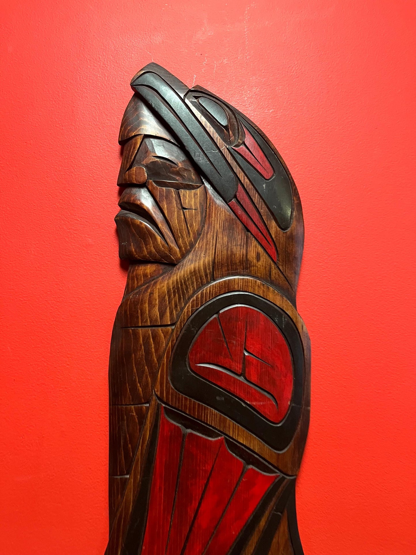 Stunning 31 x 10 indigenous first nations, Pacific Northwest Coast Richard Charlie cedar plaque - chief Eagle transformation - wow