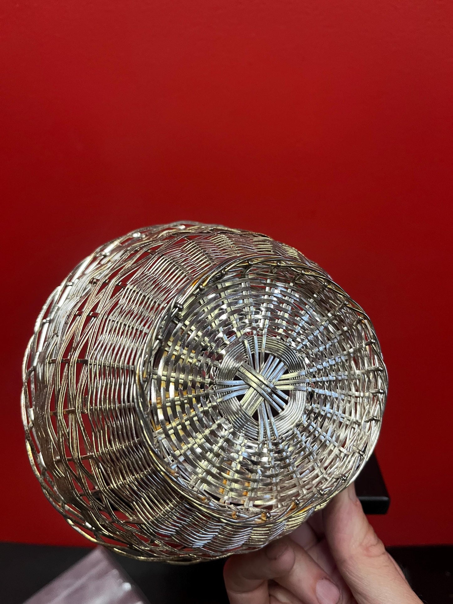 Beautiful 7 x 3 tall English silver plated basket wonderful gift