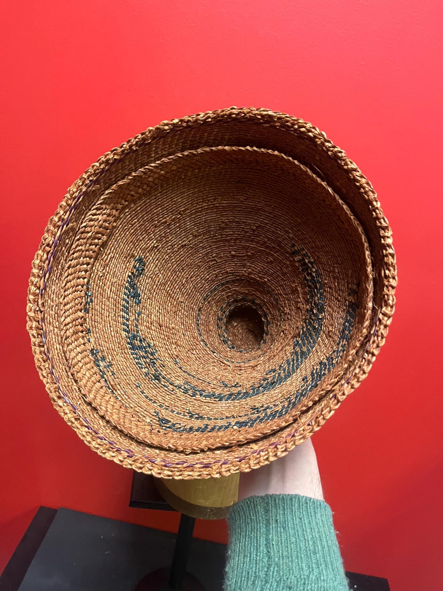 Stunning museum quality 11 x 10“ wide authentic early early 19 century indigenous First Nations Nootka whaling hat great patina and design