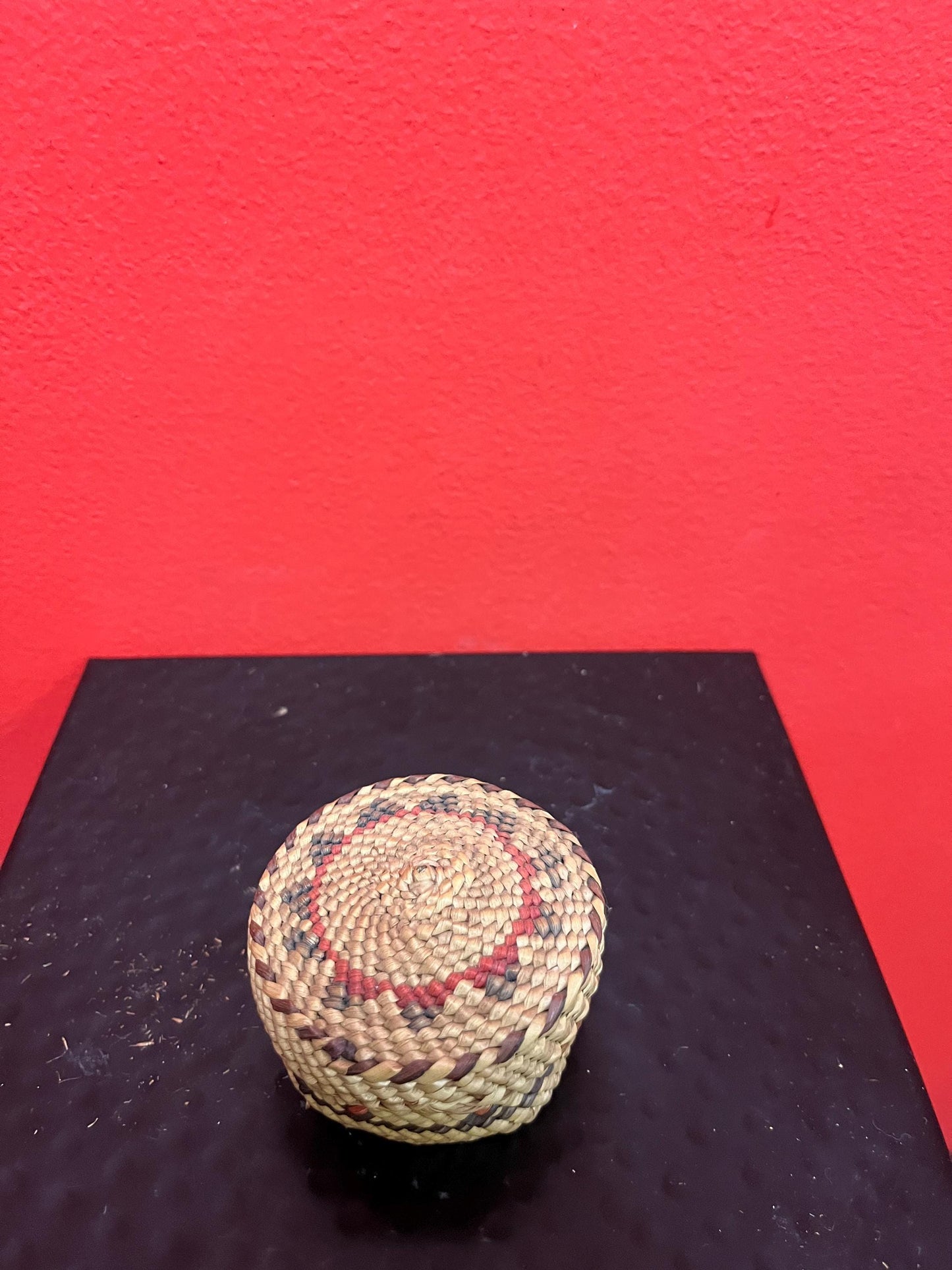 Exceptional 2.55 inch indigenous first nations Pacific Northwest Coast lidded  basket with whale hunting scene.  beautiful condition