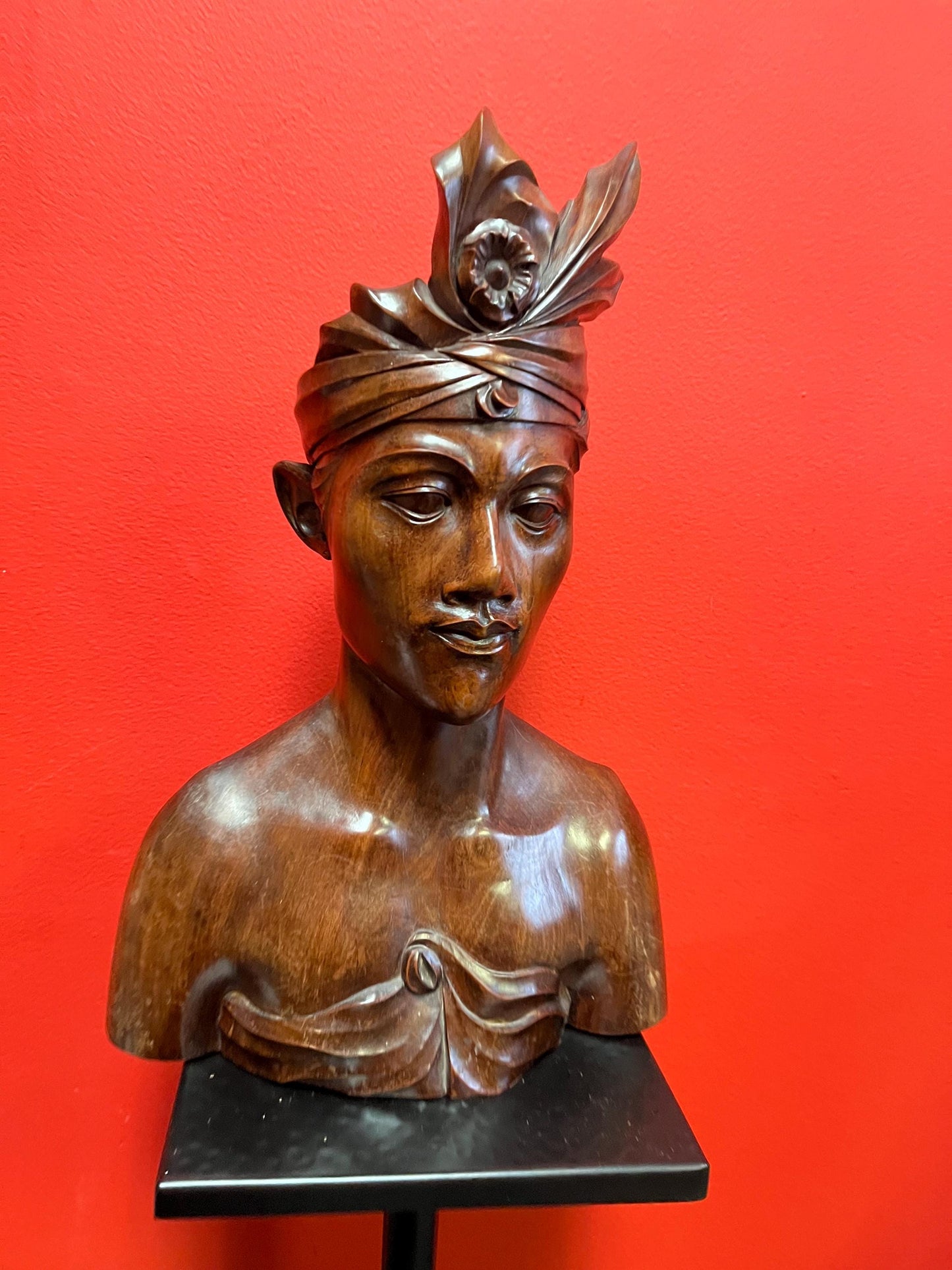 Beautiful heavy 17 inch tall signed wooden statue of a male warrior   Indonesian old  perfect condition and detail