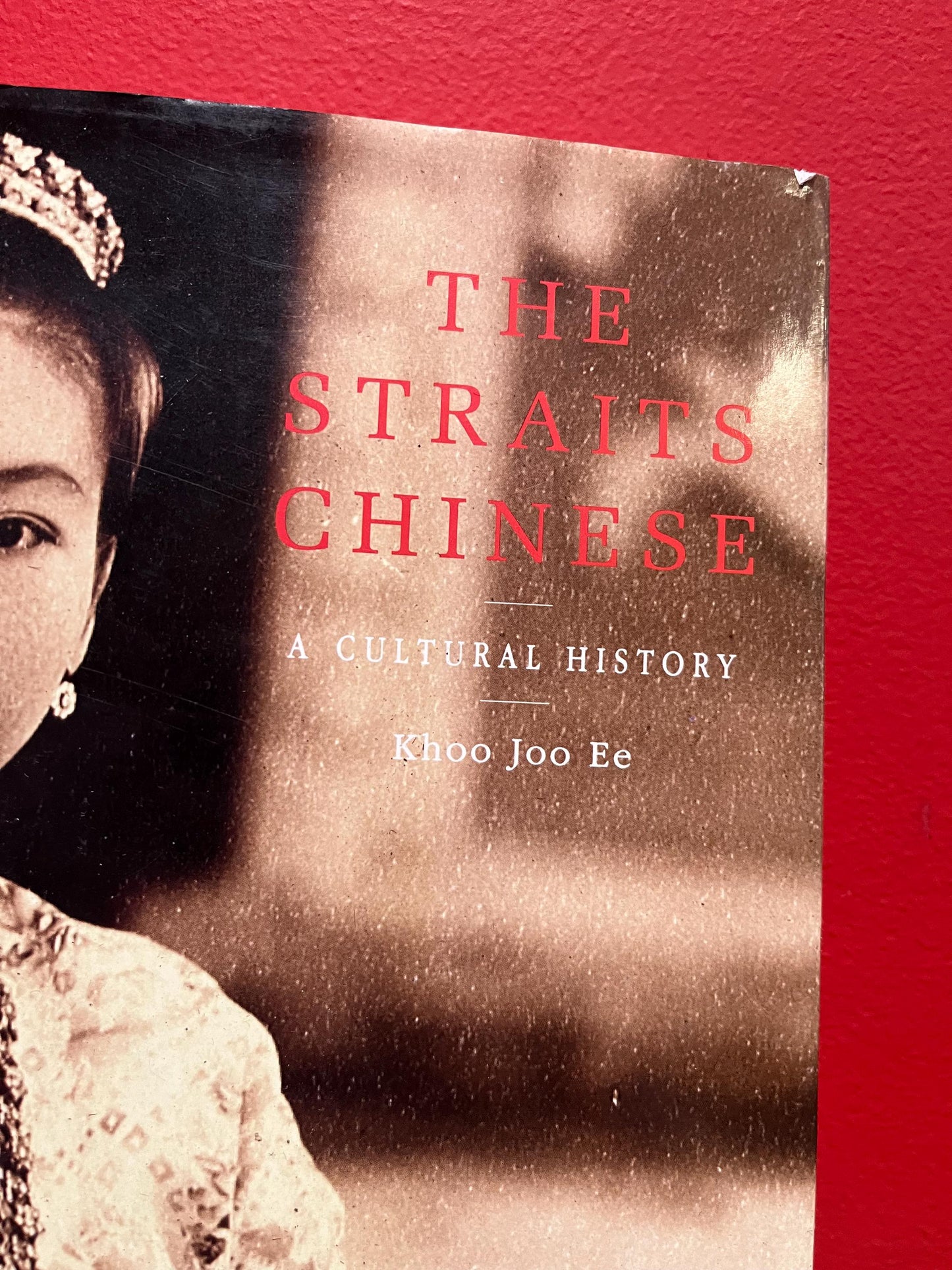 wonderful copy of the straits Chinese cultural history book 288 pages  very nice condition and a good gift