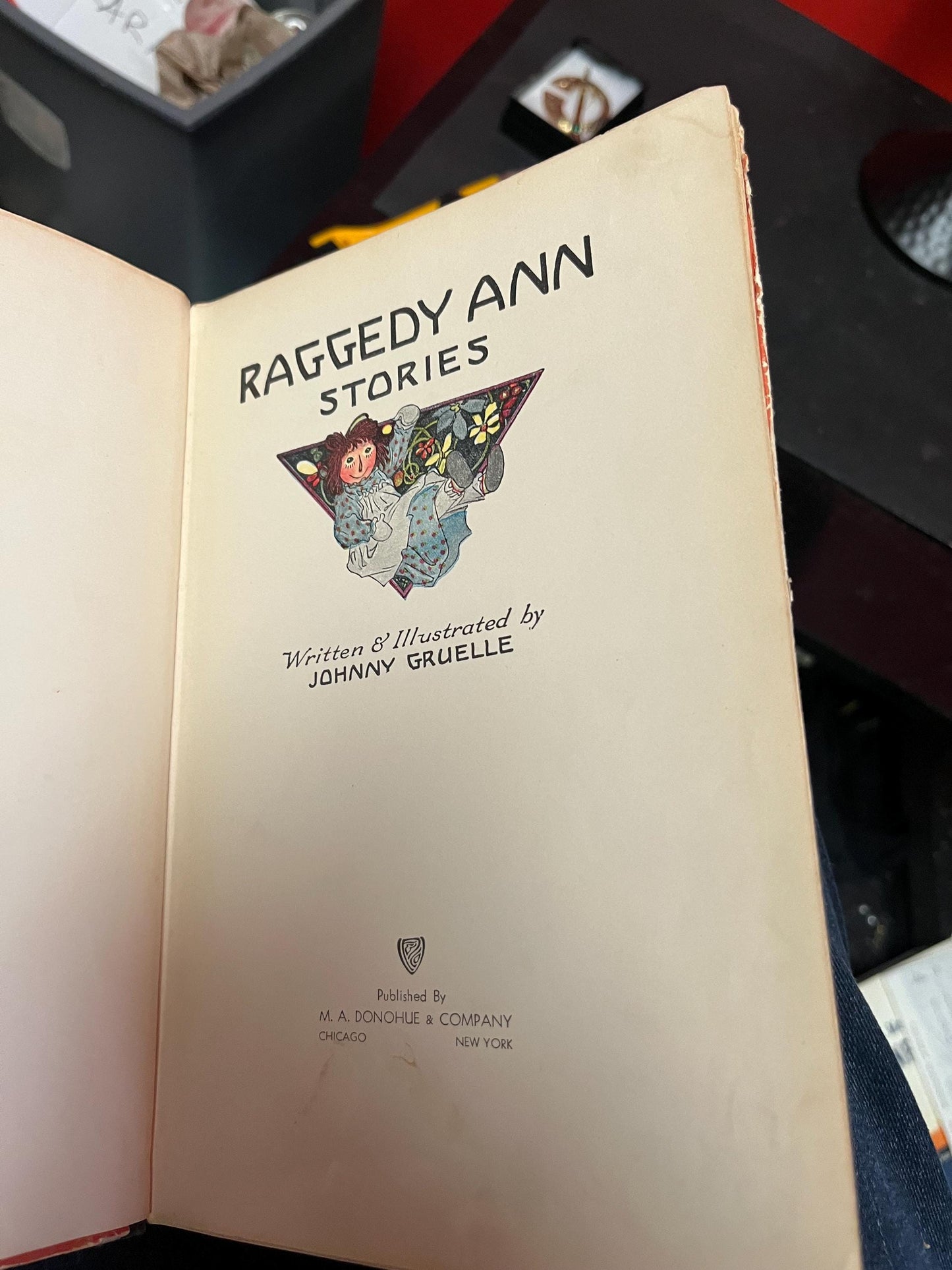 1930s Raggedy Ann stories book antique condition great gift