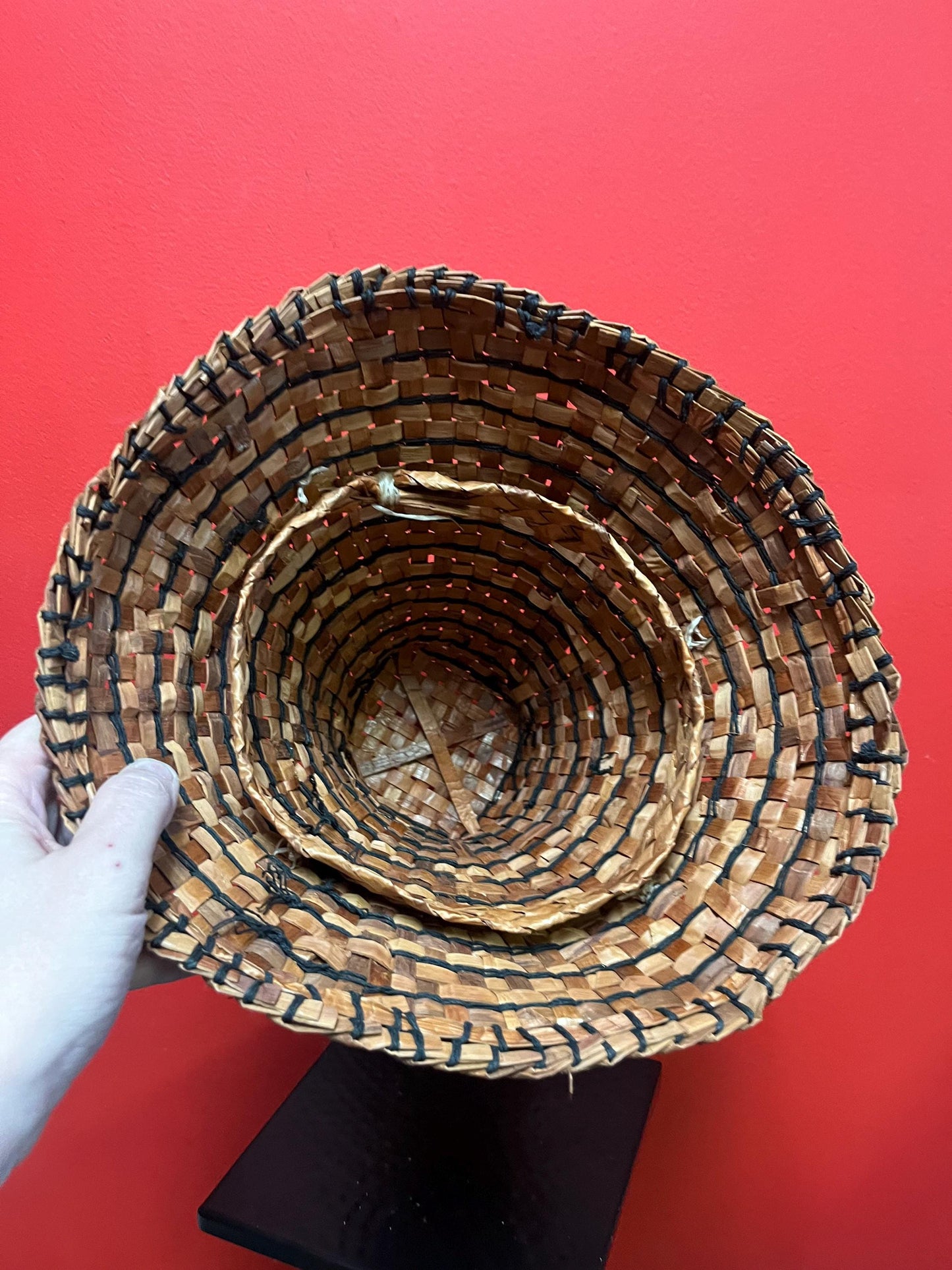 Stunning indigenous 12 x 12 (8 inches wide inside) Canadian West Coast vintage birch bark hat high-quality