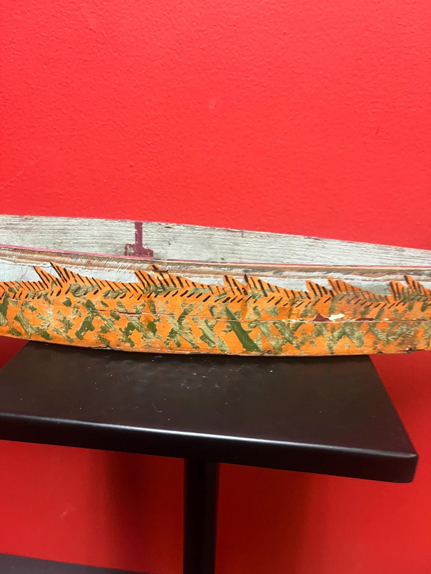 Antique 19th century Nations Pacific Northwest-coast 20  inch long model canoe- wonderful patina  not perfect condition so see photos