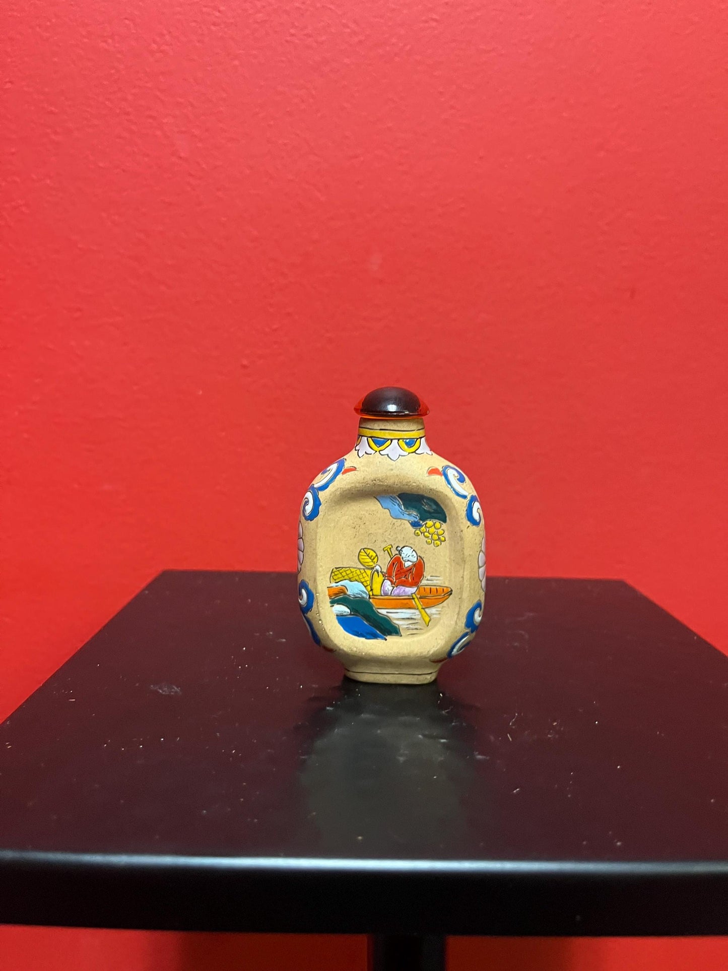 Chinese antique Clay handpainted snuff bottle with stopper