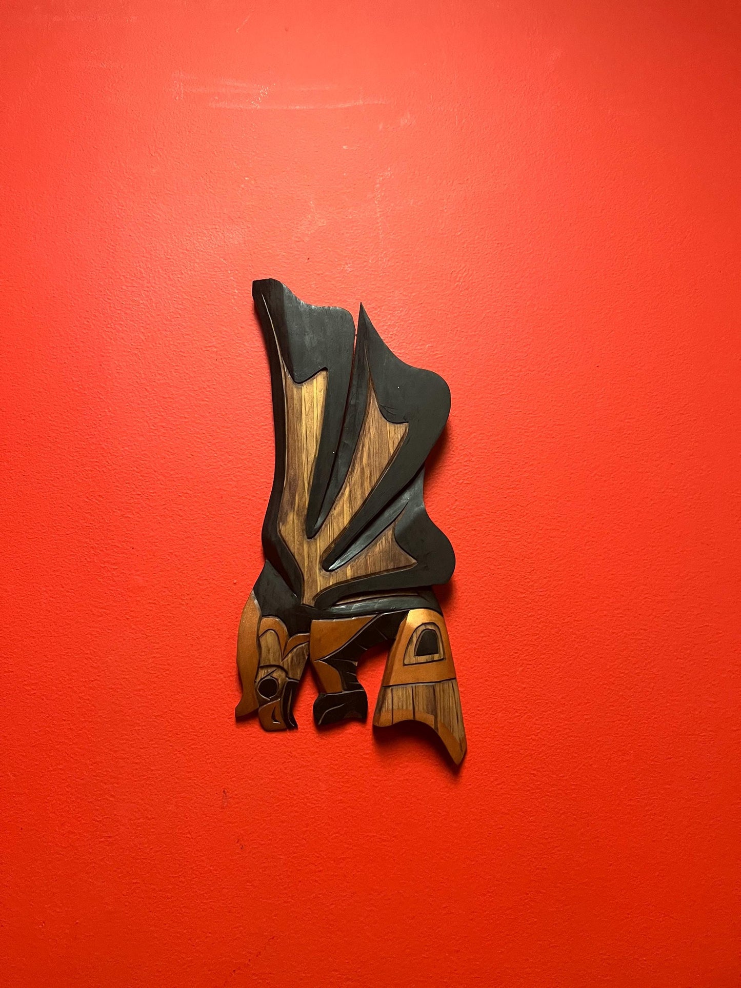 Lovely 14 x 6 indigenous first nations Pacific Northwest Coast Linda Jack carving of an eagle in Hunt   wonderful colours  and detail