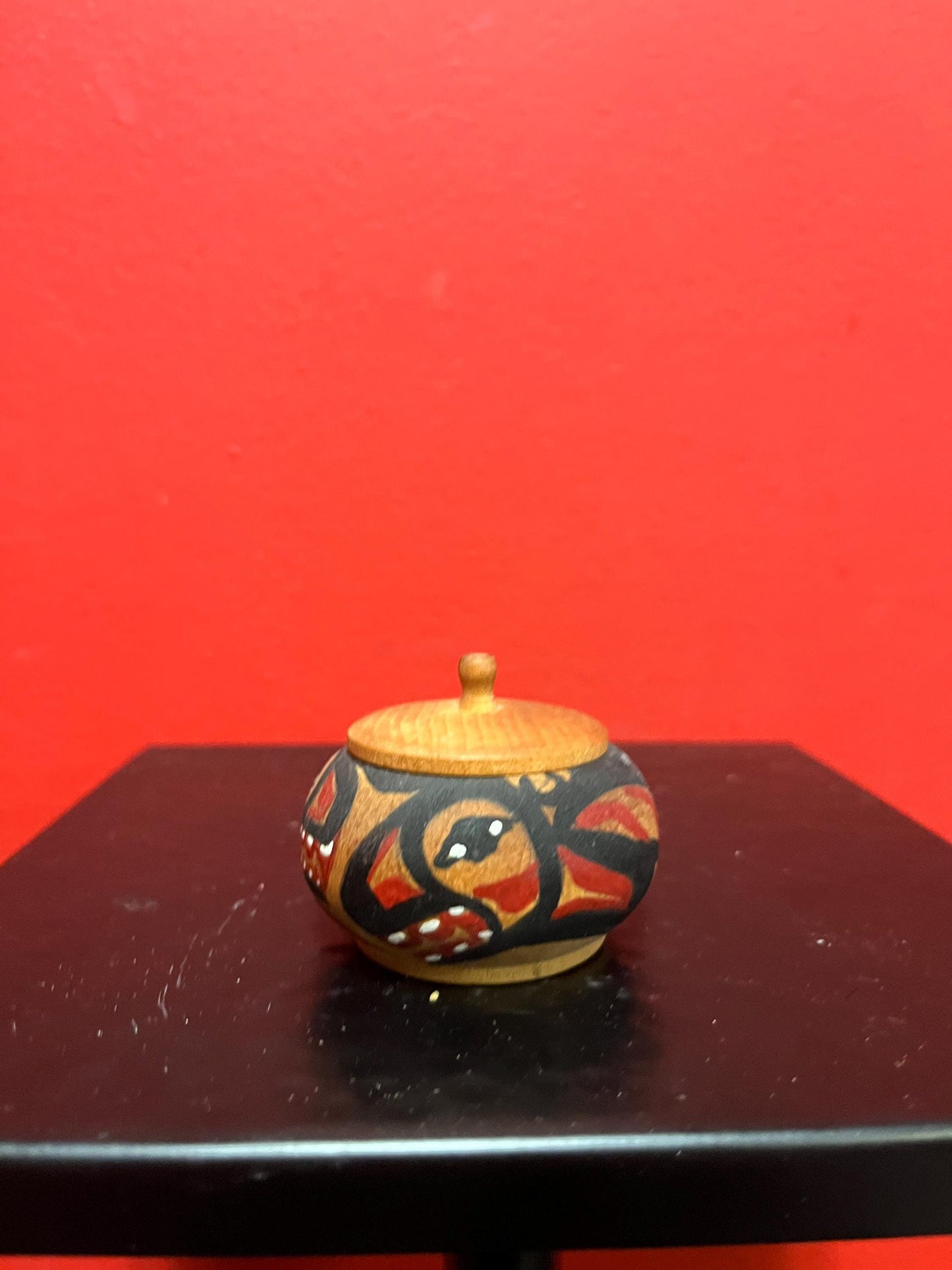 Indigenous first nations Pacific northwest Coast painted Cedar box signed wonderful gift - 2 inches tall