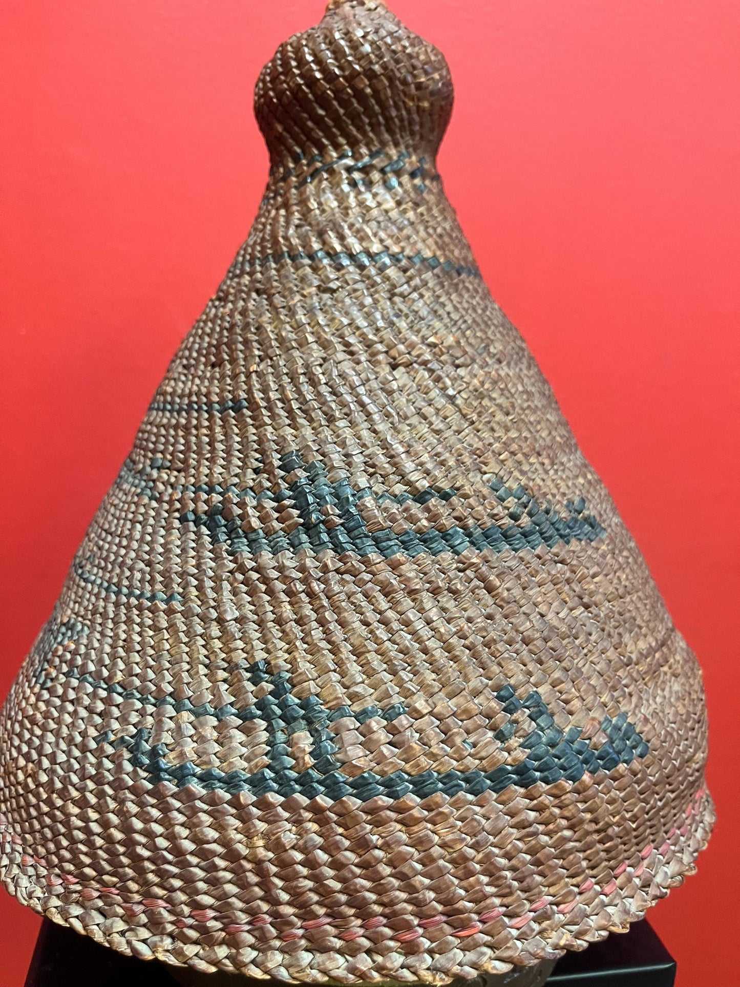 Stunning museum quality 11 x 10“ wide authentic early early 19 century indigenous First Nations Nootka whaling hat great patina and design