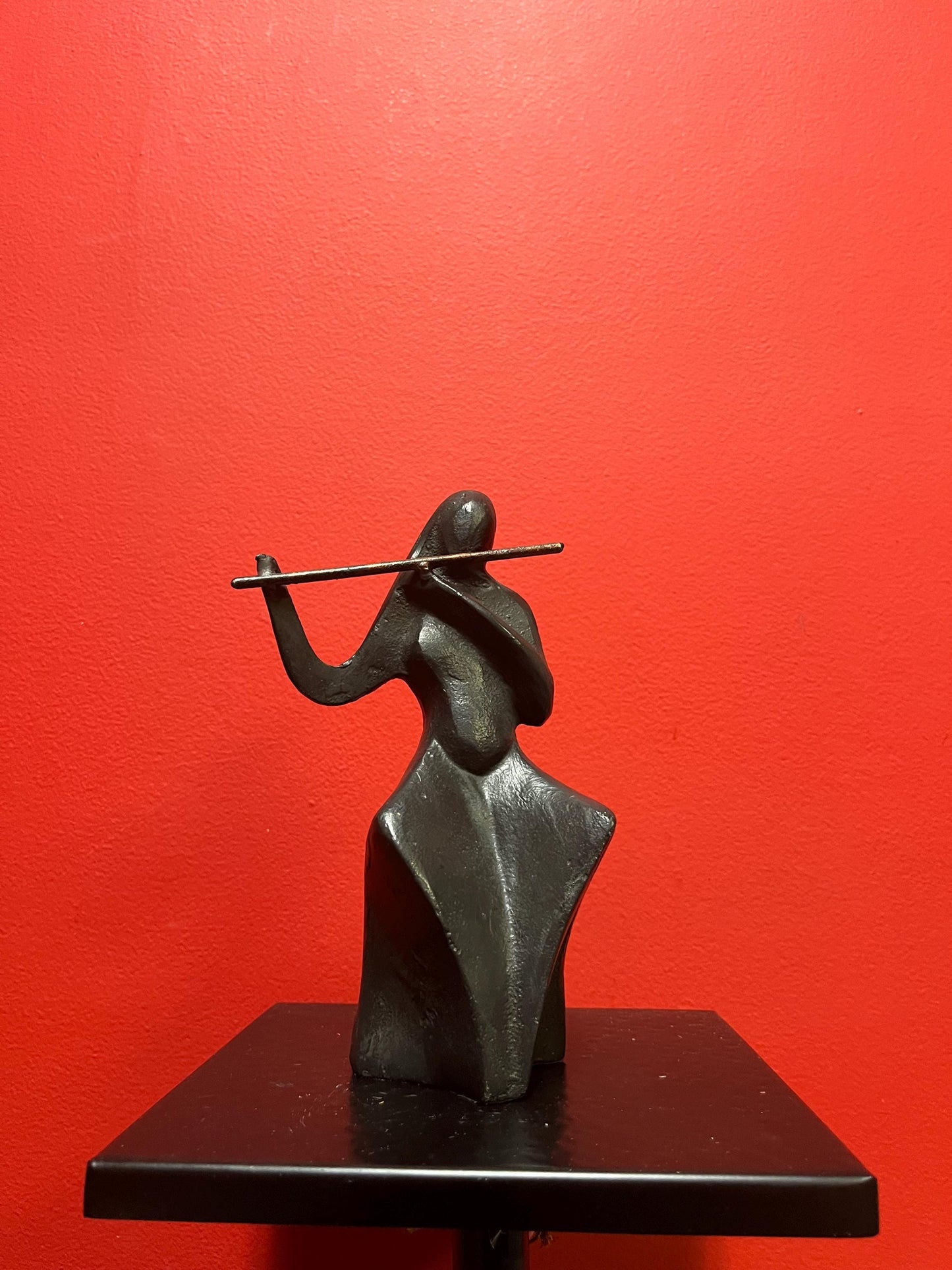 9 inch tall bronze musician simplistic beauty heavy and wonderful patina great value great gift