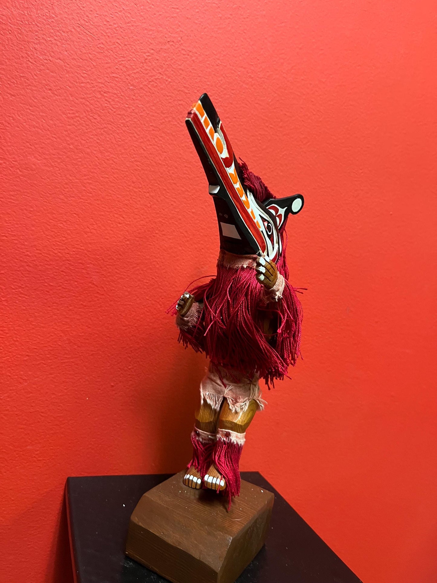 Stunning 10 1/2 inch tall indigenous first nation Pacific Northwest Coast HAMATSA HOK HOK dancing figure beautiful detail and quality -