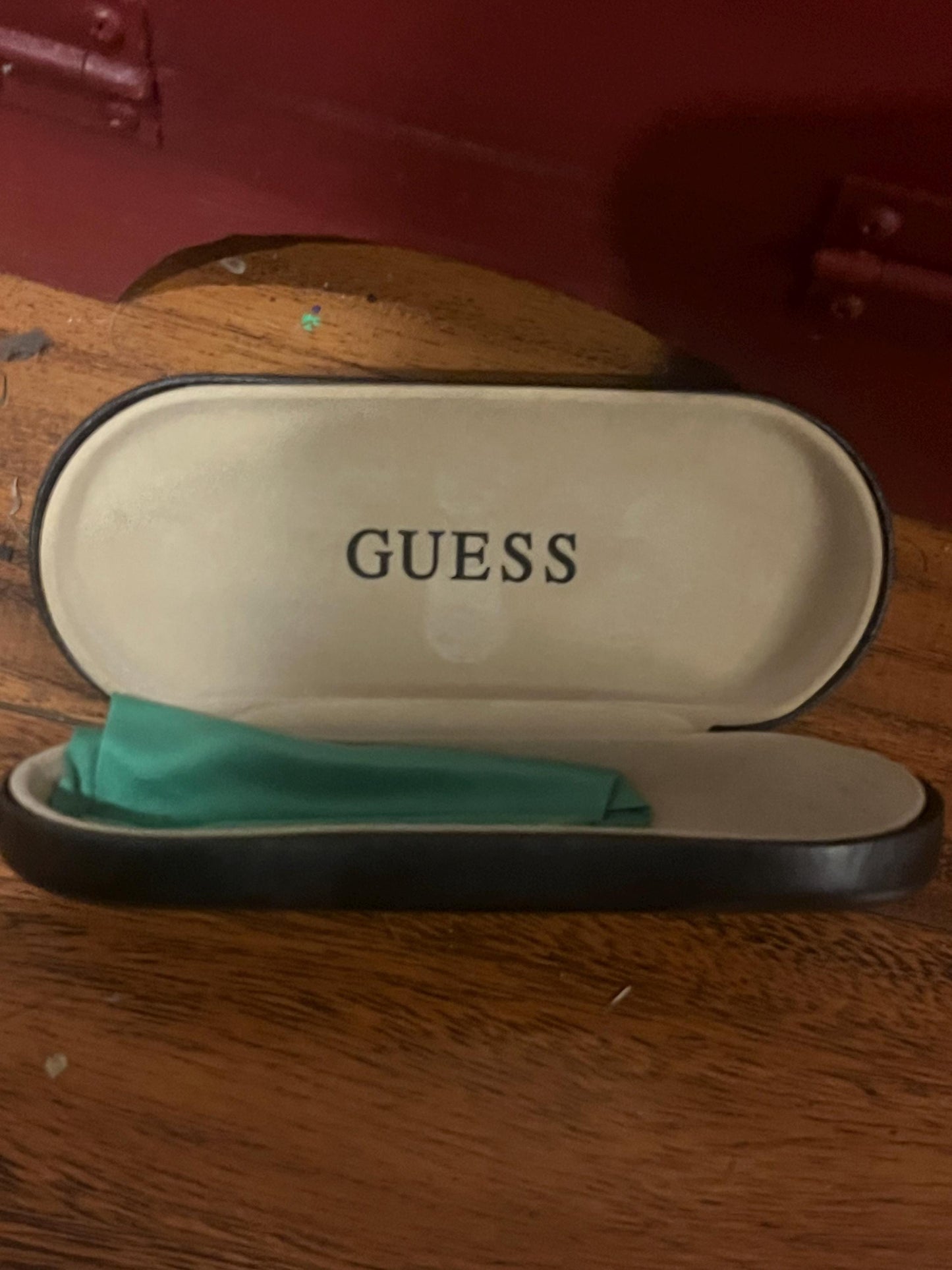 Sexy vintage guess sunglasses In original case — wow
