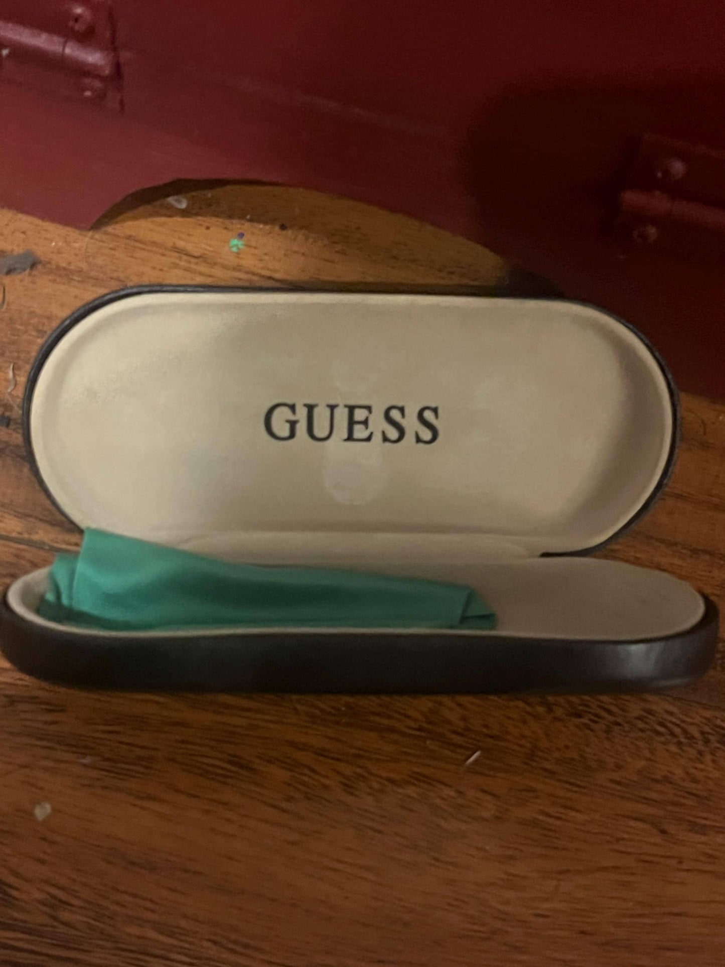 Sexy vintage guess sunglasses In original case wow