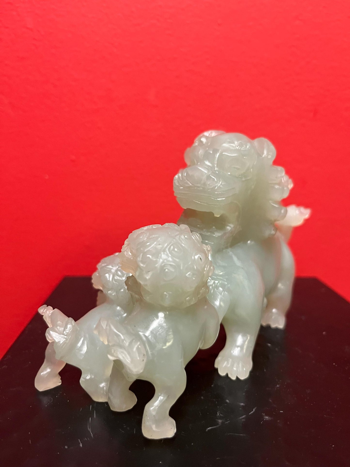 Lovely Chinese vintage solid jade 6 x 4 high foo dog statue lovely condition and really really good value