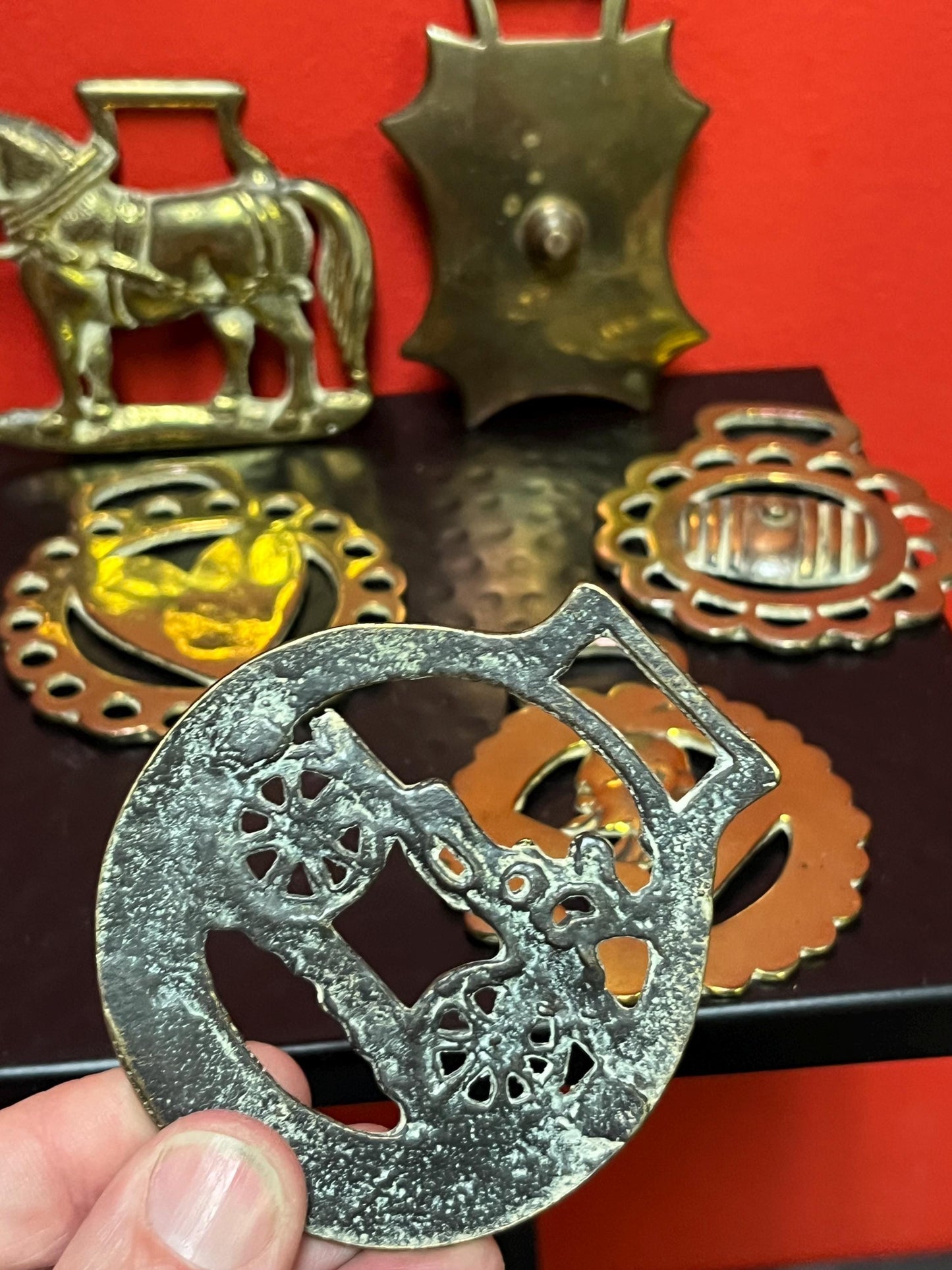 Lovely group of high-quality antique horse brasses particularly nice ones and six included wow