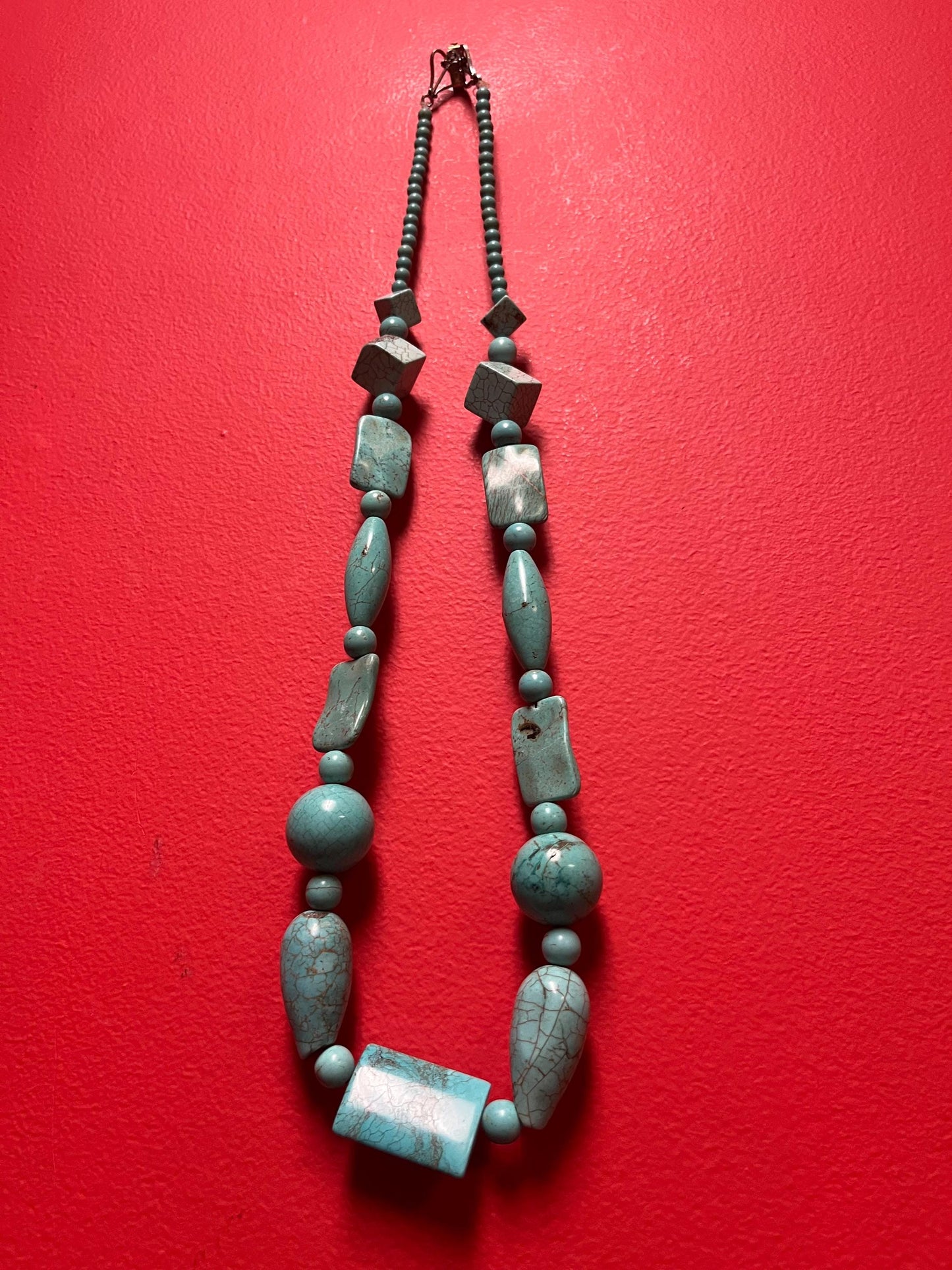 33 inch approx turquoise necklace good quality and wonderful look great gift