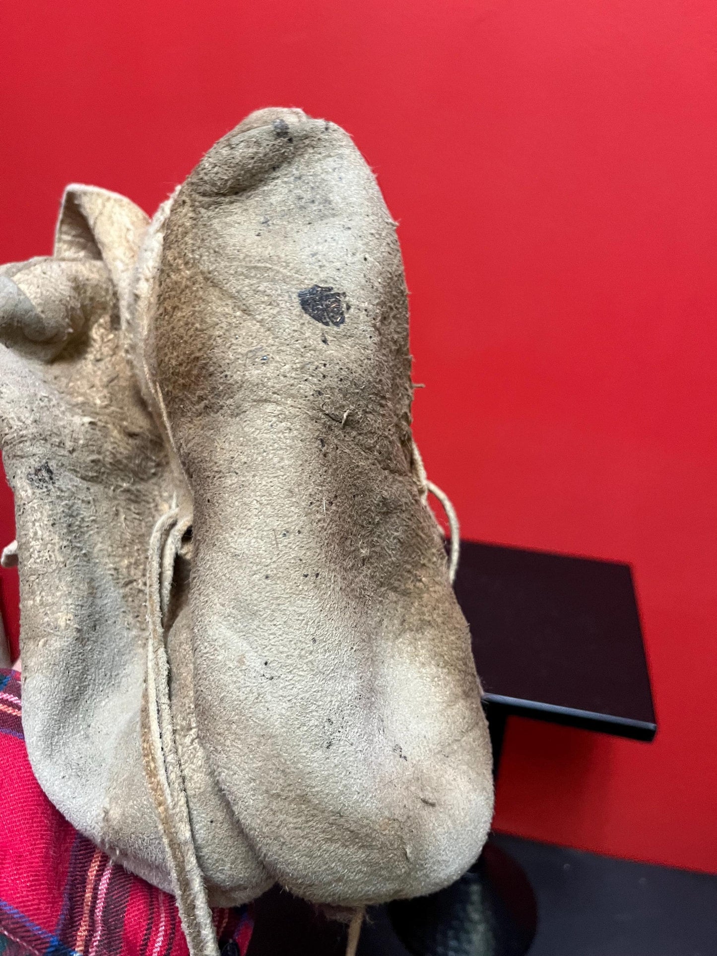 6 x 9 long indigenous beaded and leather moccasin shoes antique condition