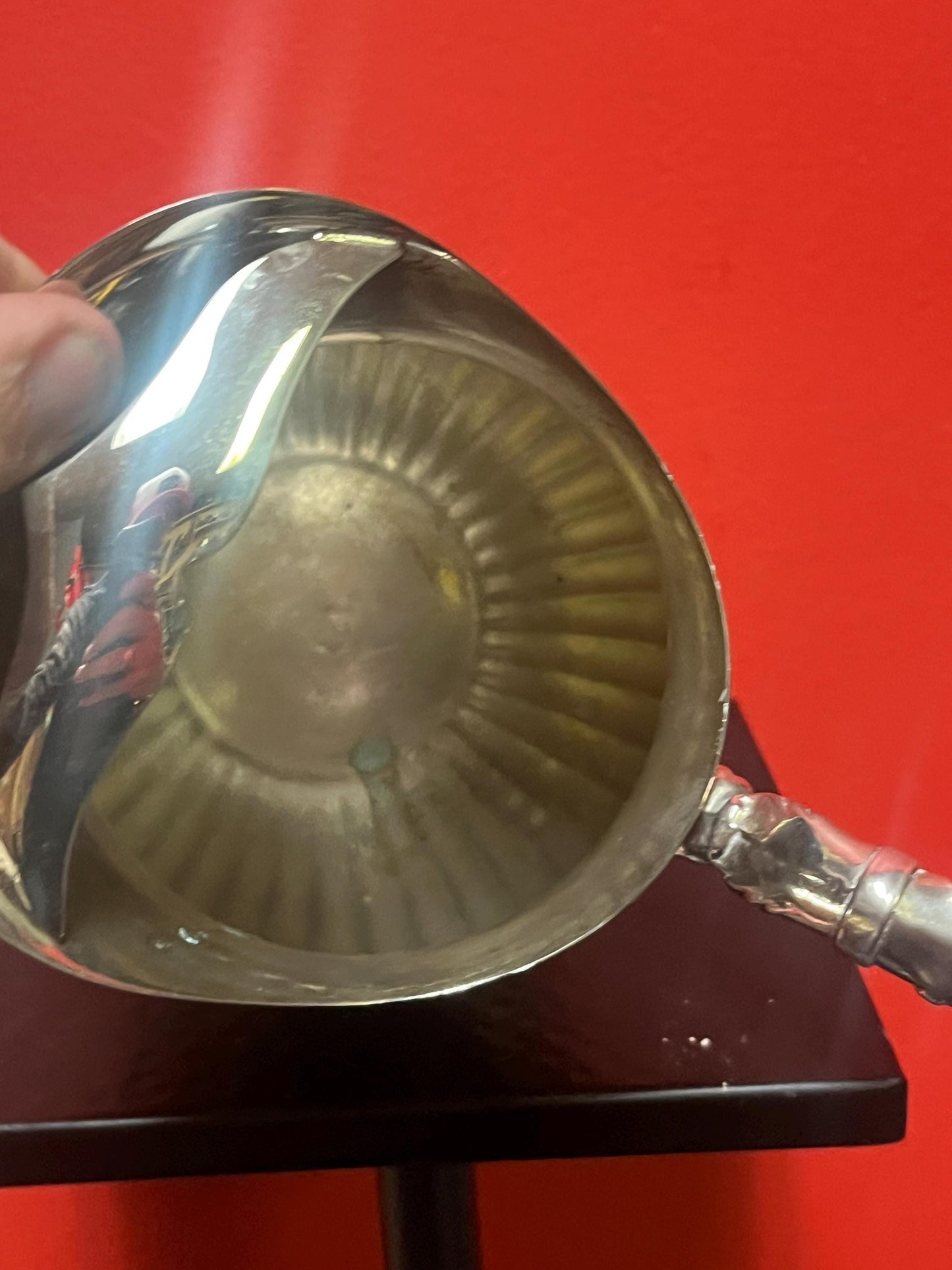 Stunning English silver plated water jug perfect for entertaining antique but like new condition - wow - approximately 8.5 inches high