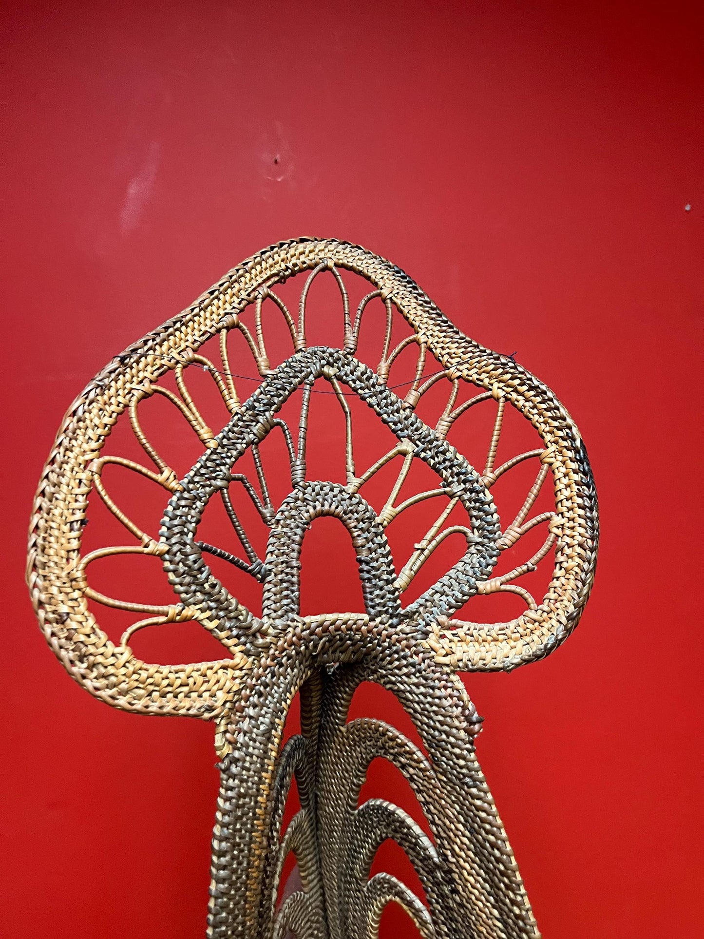 Lovely vintage Papua New Guinea woven YAM 22 x 6 mask ready to hang great condition and look