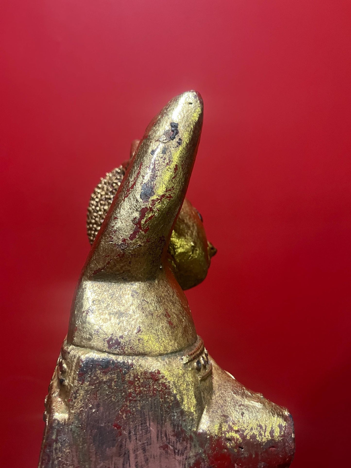 Incredible Asian 16 x 4 x 6 high wood and gilded reclining Buddha old piece great condition statement piece great value