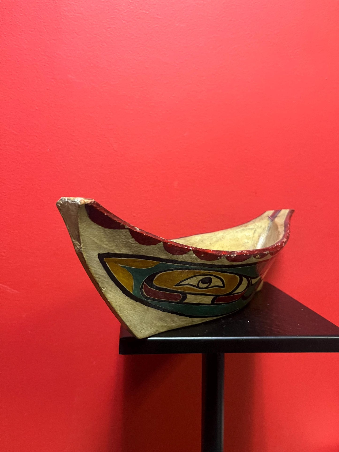 Rare museum quality 14 x 4 x 5 high 19 century hand painted indigenous first nation Pacific Northwest Canoe minor damage-