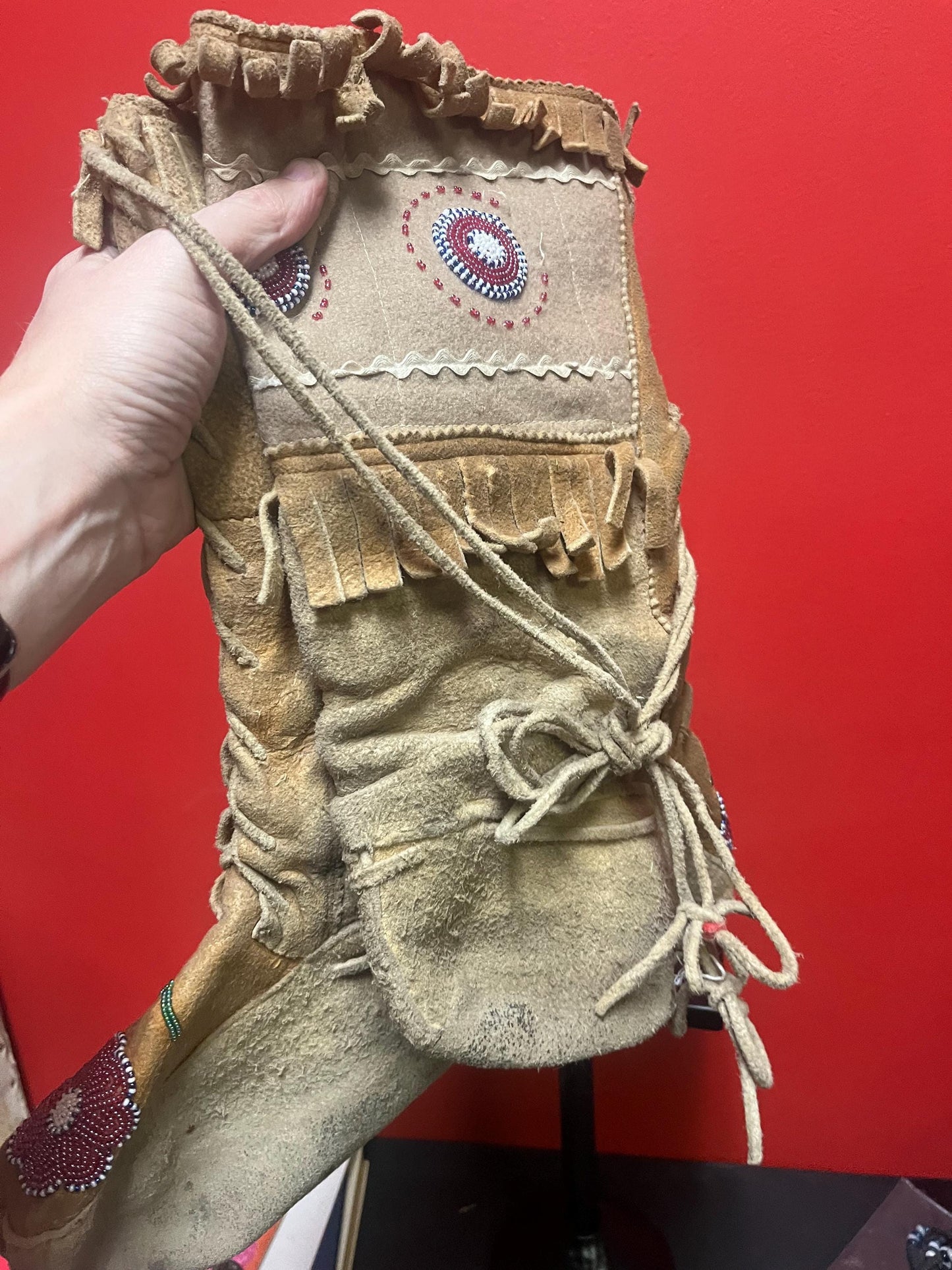 Beautiful 15 x 10 long foot indigenous first nation Pacific Northwest Coast leather and beaded moccasins amazing price