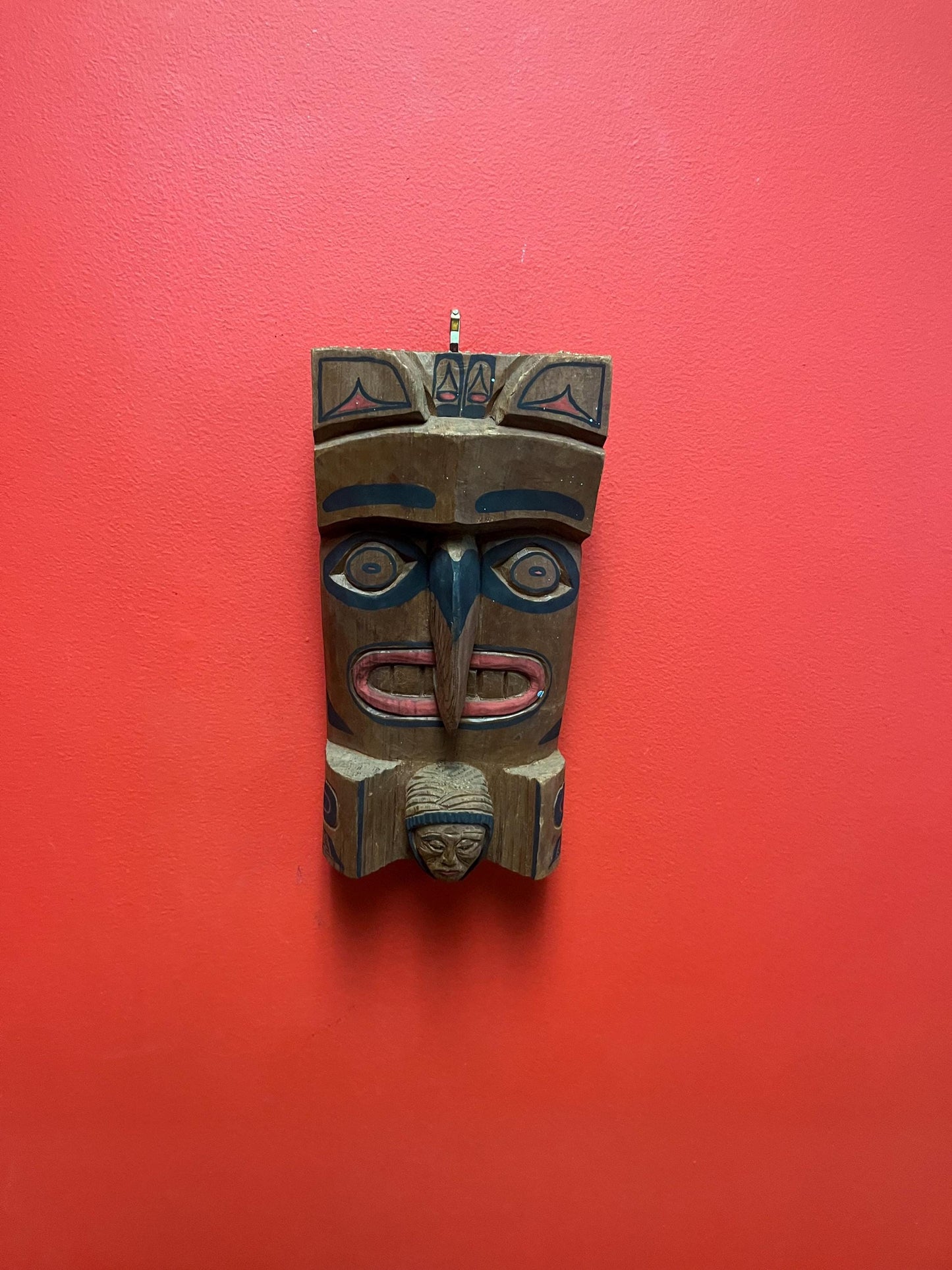Indigenous antique mask - 11 x 6  indigenous first nations Pacific Northwest Coast mid 20th century signed mask  Nanaimo  wow