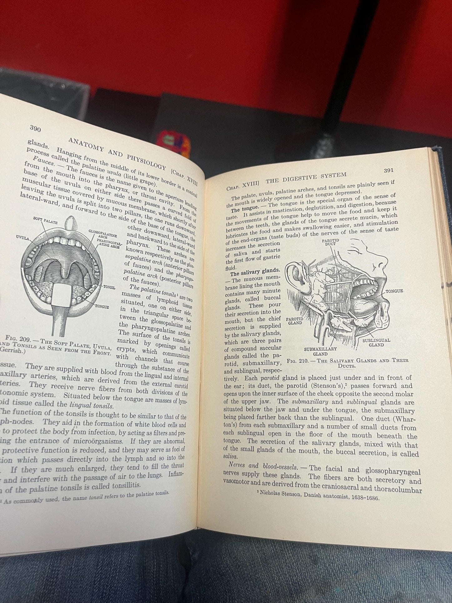 Textbook of anatomy and physiology ninth edition 1934 640 pages pretty good antique condition