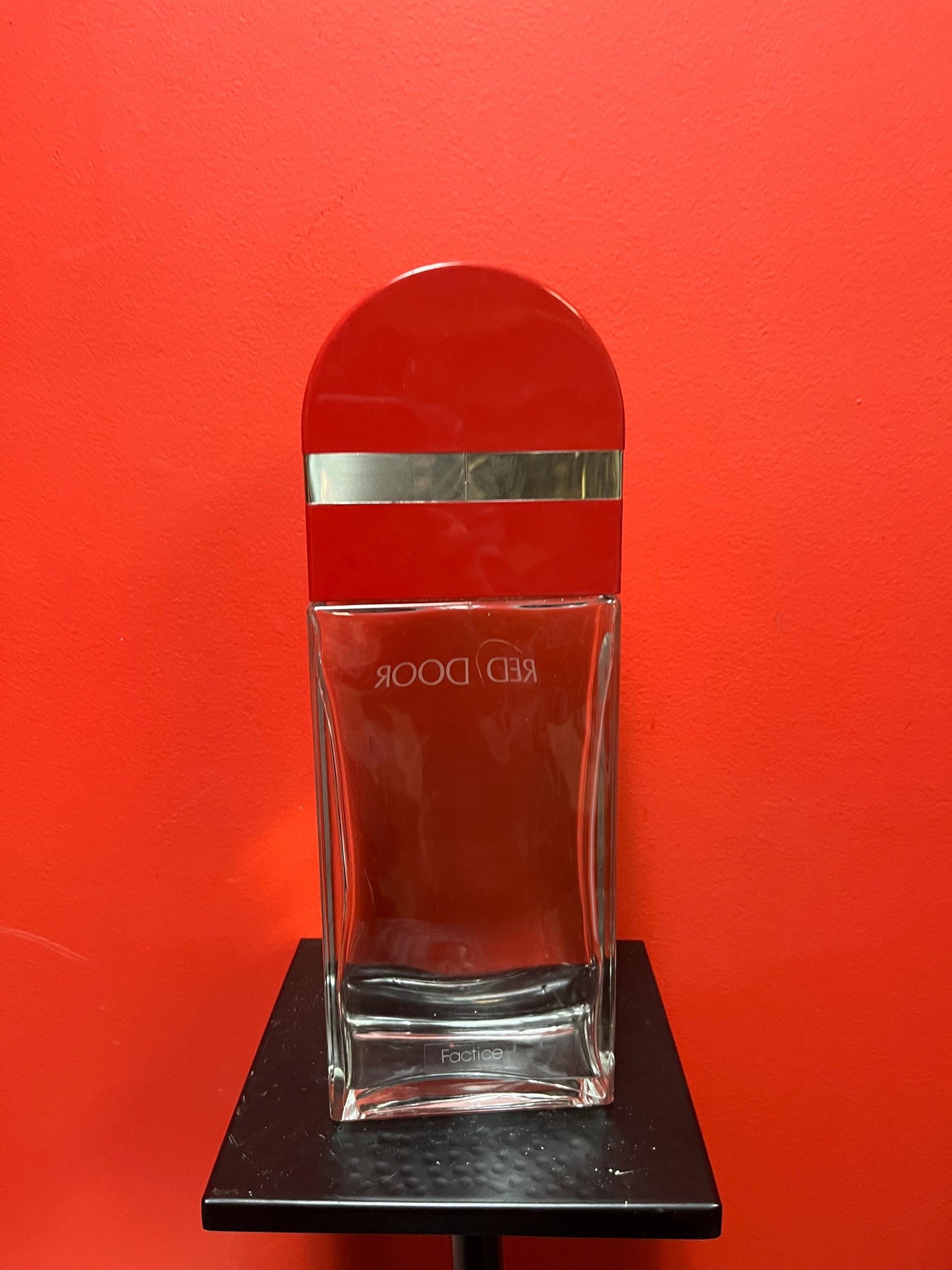 13 inch tall stunning Elizabeth Arden red door salesman sample perfume bottle  wow