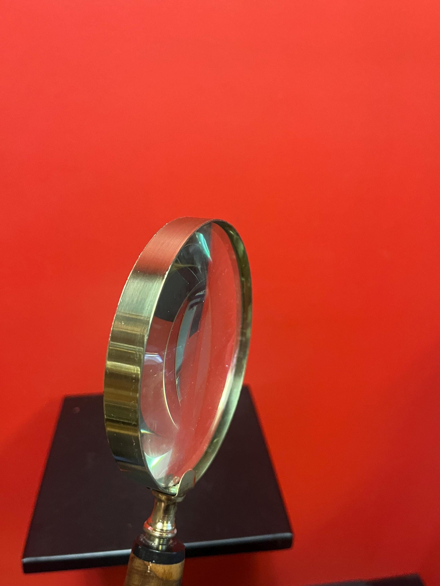 Lovely 9 inch long wood and brass magnifying glass  great condition  great gift  great price