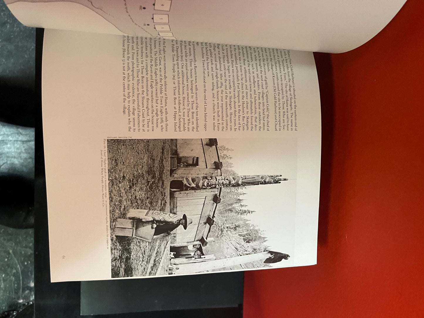 Beautiful huge Haida monumental art book indigenous first nations 218 pages pretty good condition
