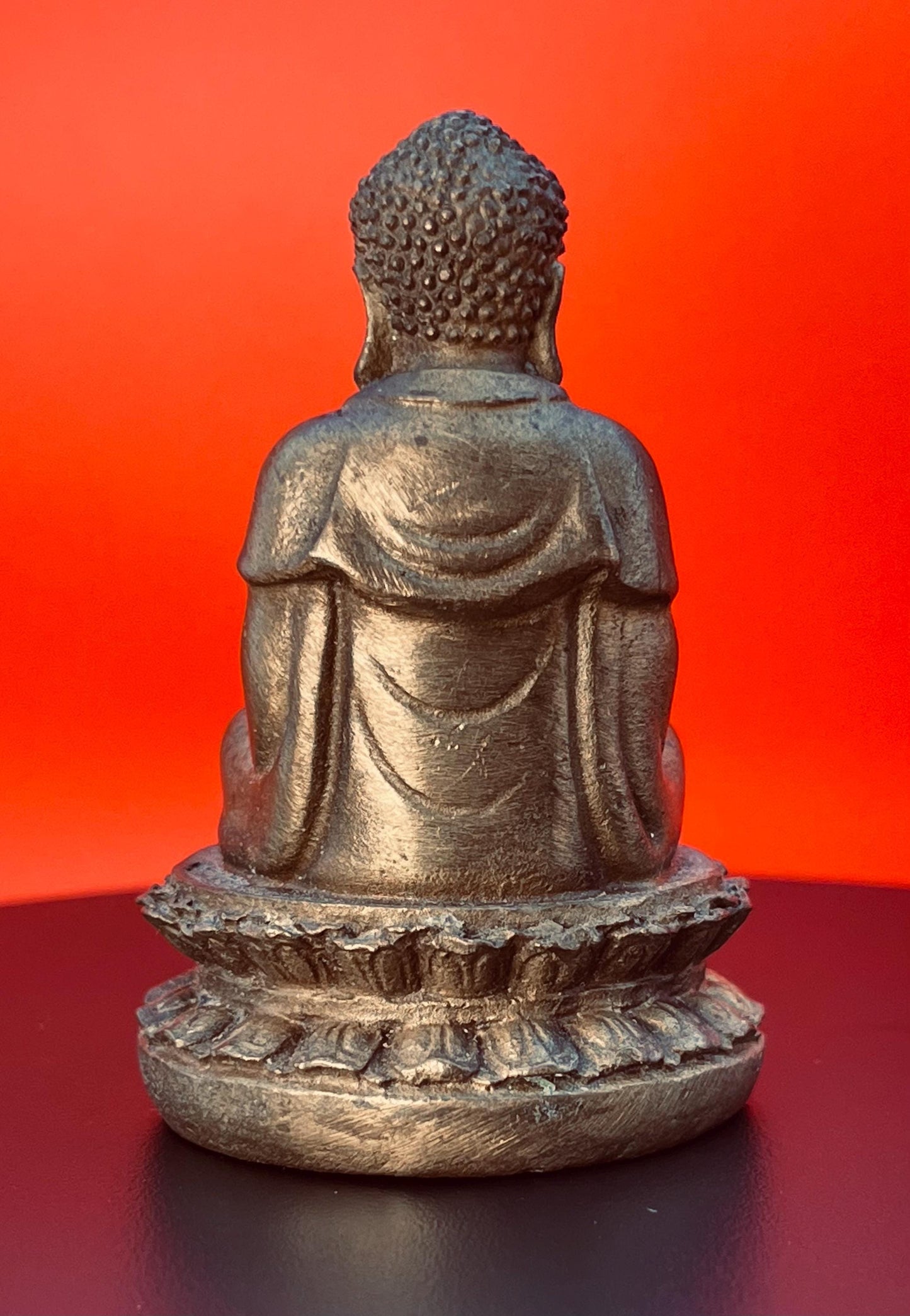 Beautifully crafted bronze Buddha statue, standing approximately 2.5 inches tall and weighing 137 grams