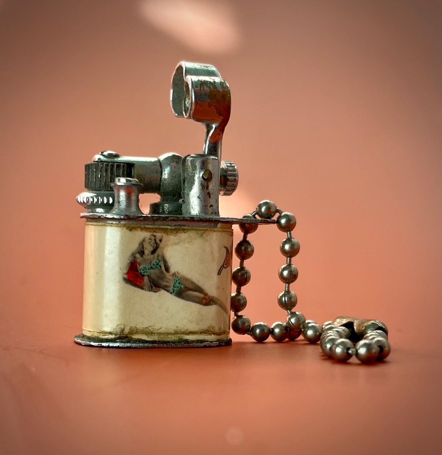 1950s Tiny Pinup Lighter Needs Flint, Wick & Fuel, Working Parts