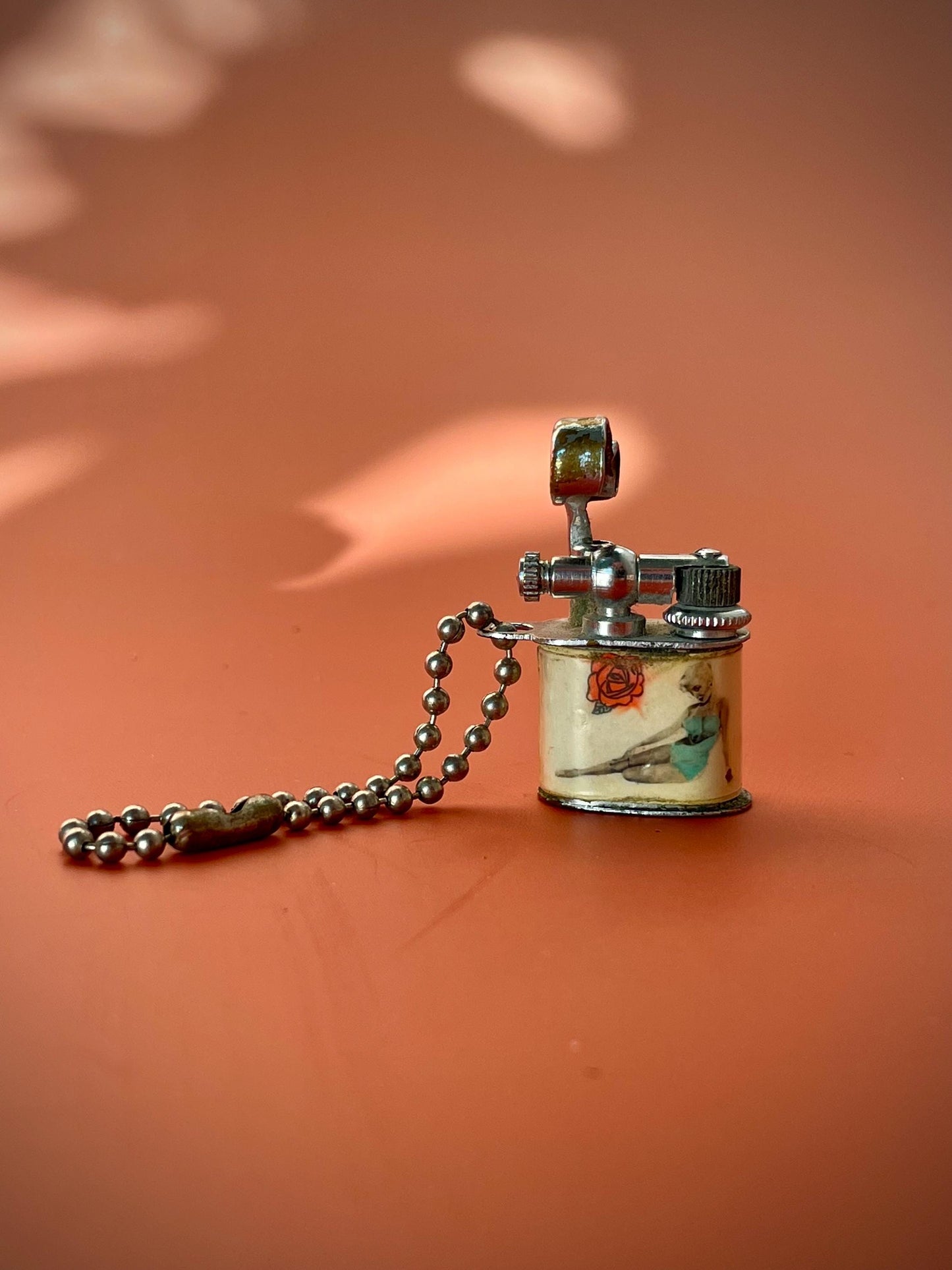 1950s Tiny Pinup Lighter Needs Flint, Wick & Fuel, Working Parts