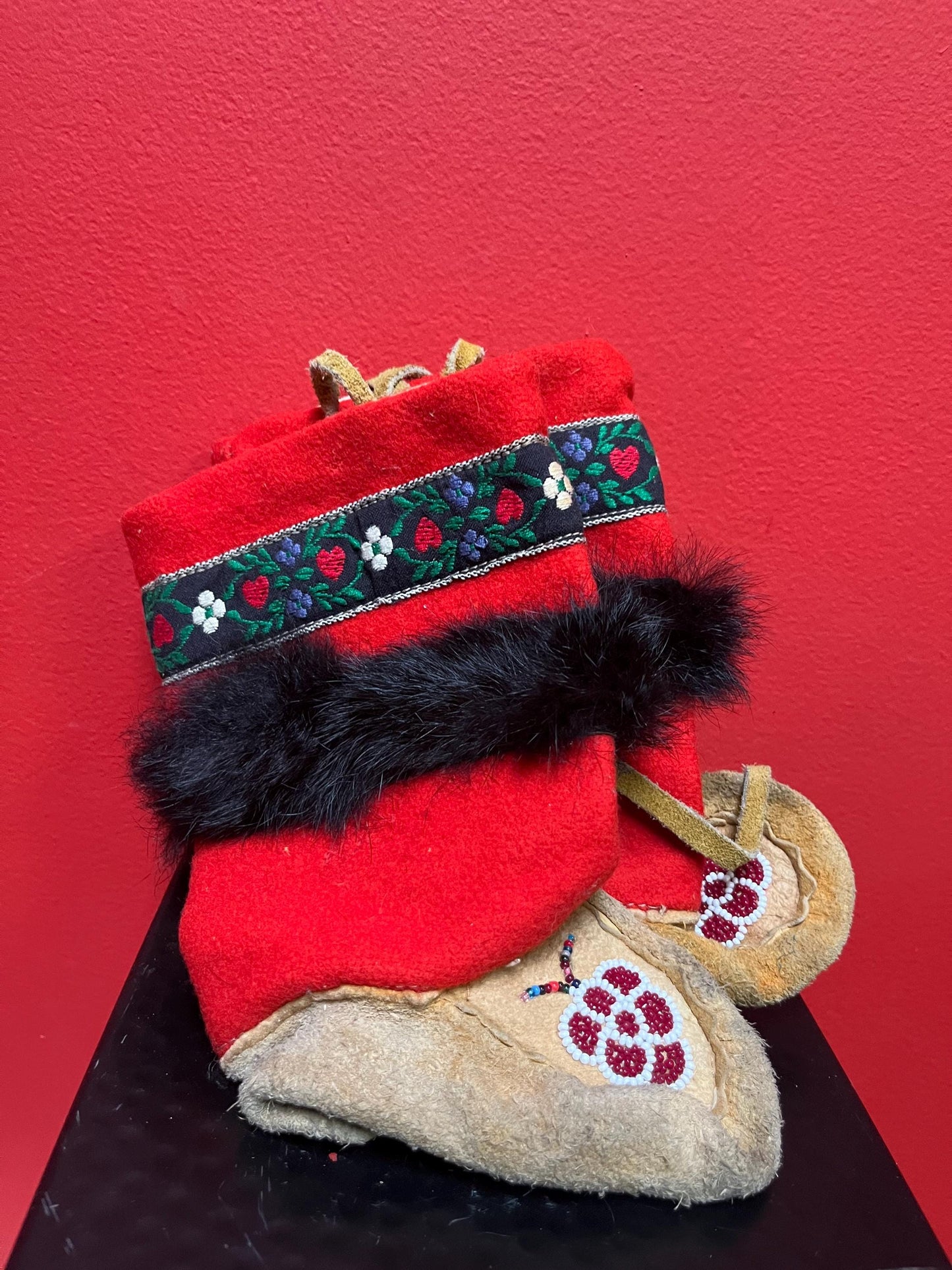Small 5 inch long, indigenous First Nations leather and beaded moccasin shoes — good condition