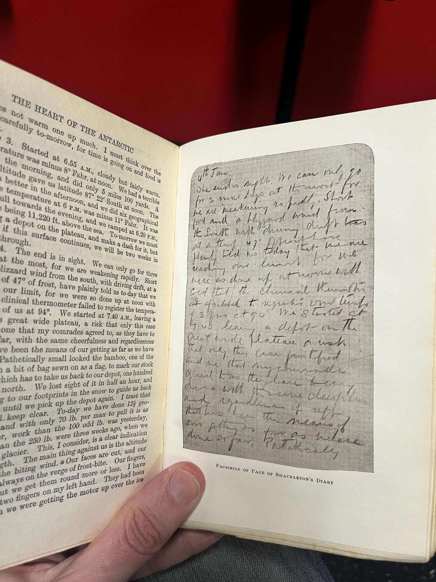 Amazing antique book - the heart of the Antarctica by sir Ernest Shackleton - pretty good antique condition so see photos 368 pages -