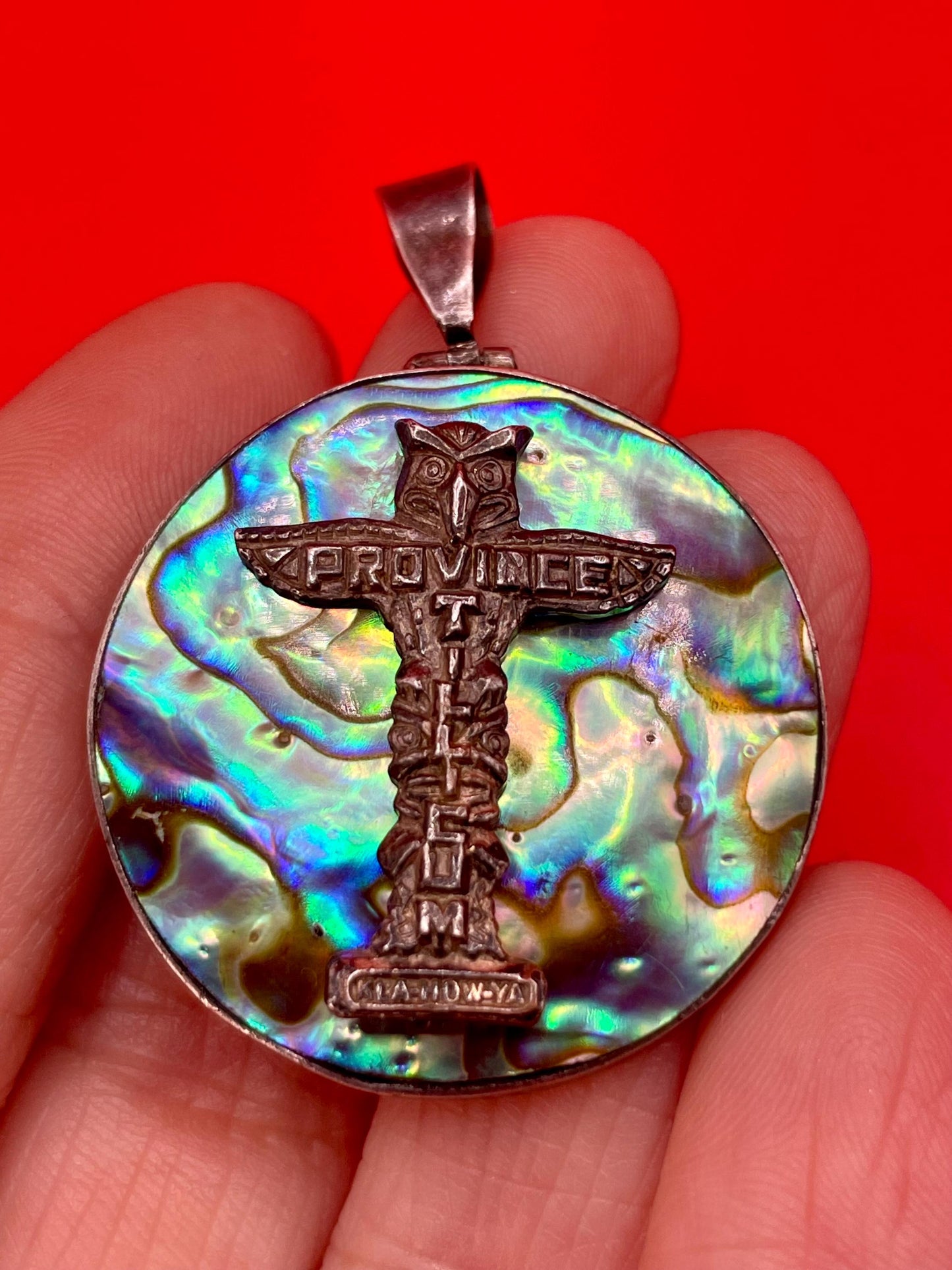 1.75 inch Indigenous First Nations Sterling and abalone necklace amazing gift