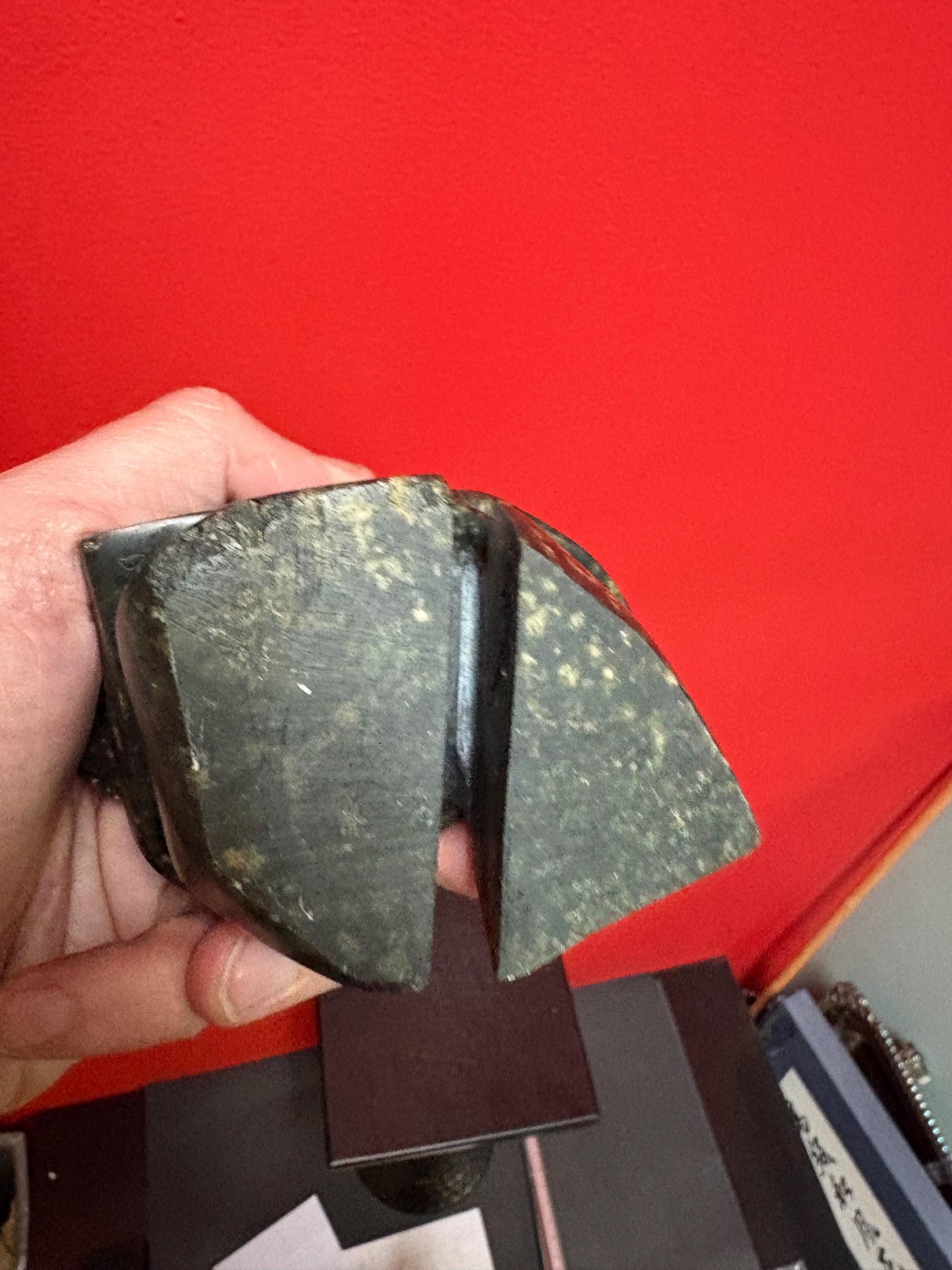 cool Canadian stone  signed Issac Ohatag Inukshuk  great condition and dated  Inuit authentic soapstone  5 inches high