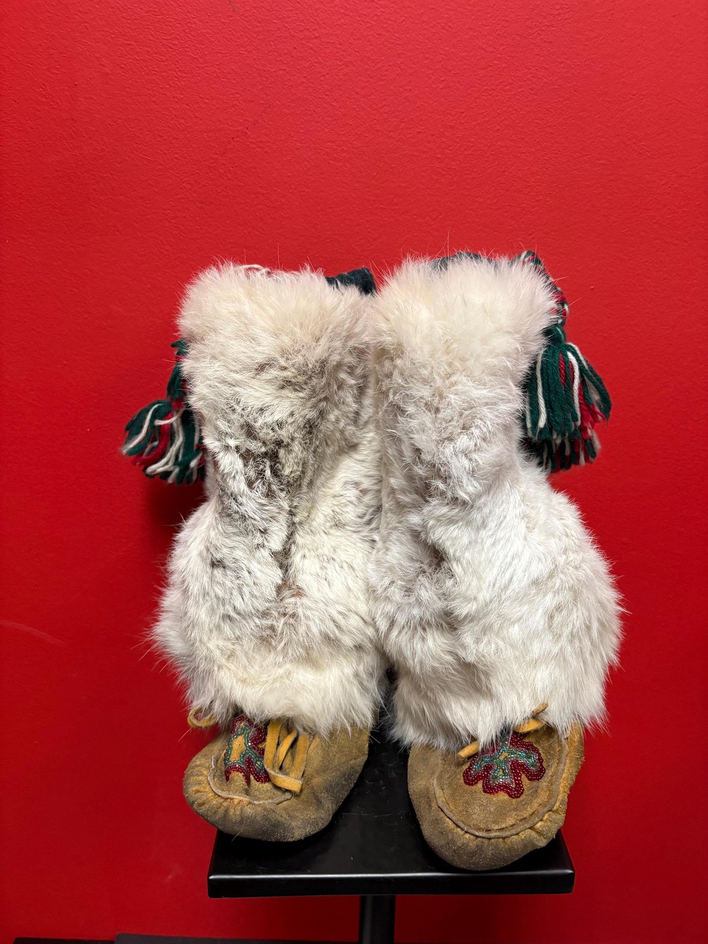 Beautiful indigenous first nations fur leather and beaded moccasin boots 12 x 10 long As is great decoration