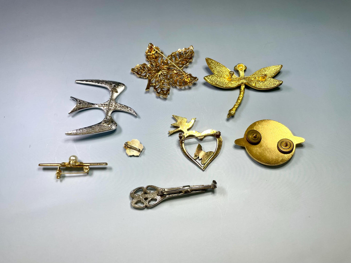 Nice Lot of Brooches